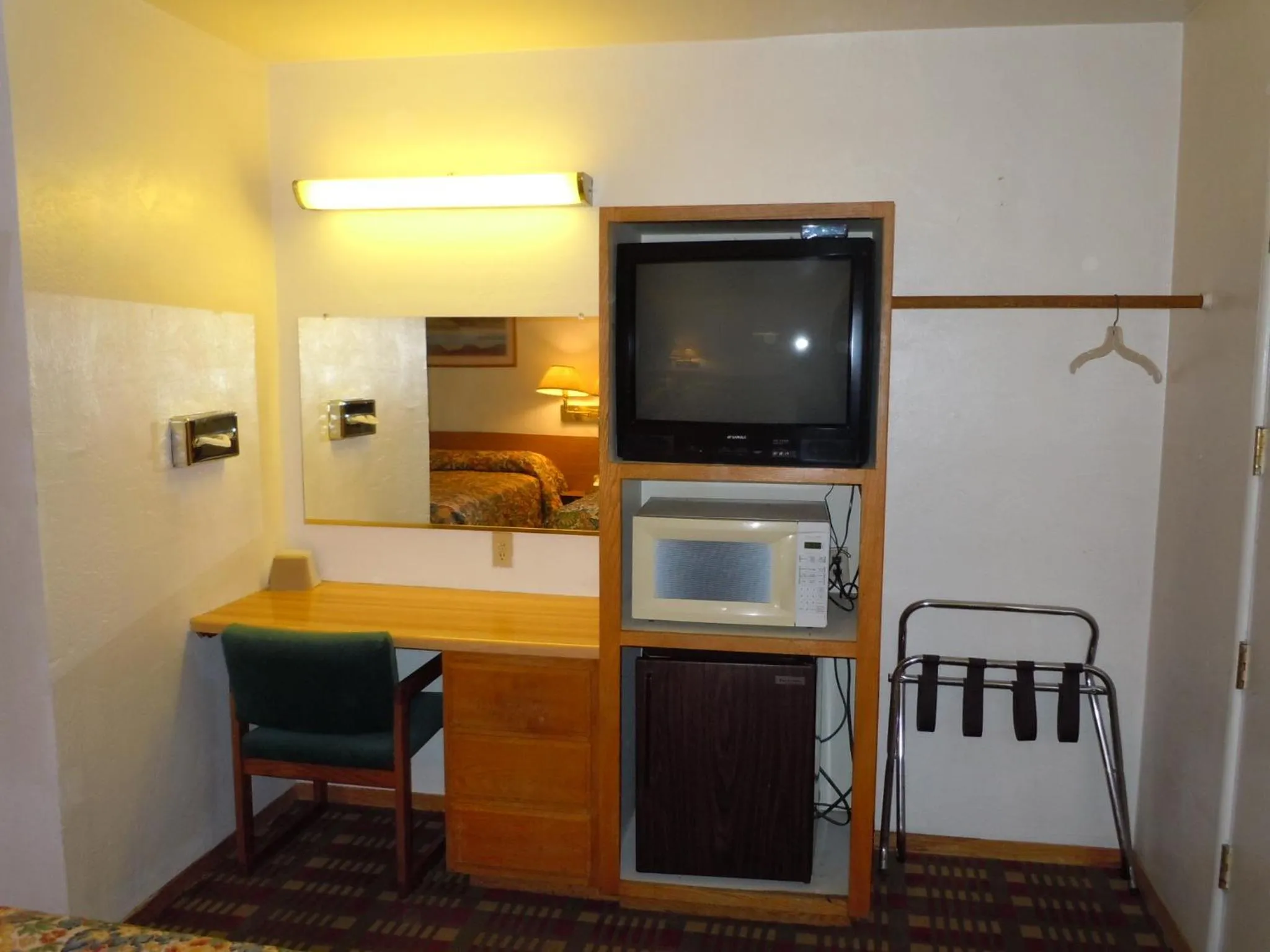 TV and multimedia in Value Inn