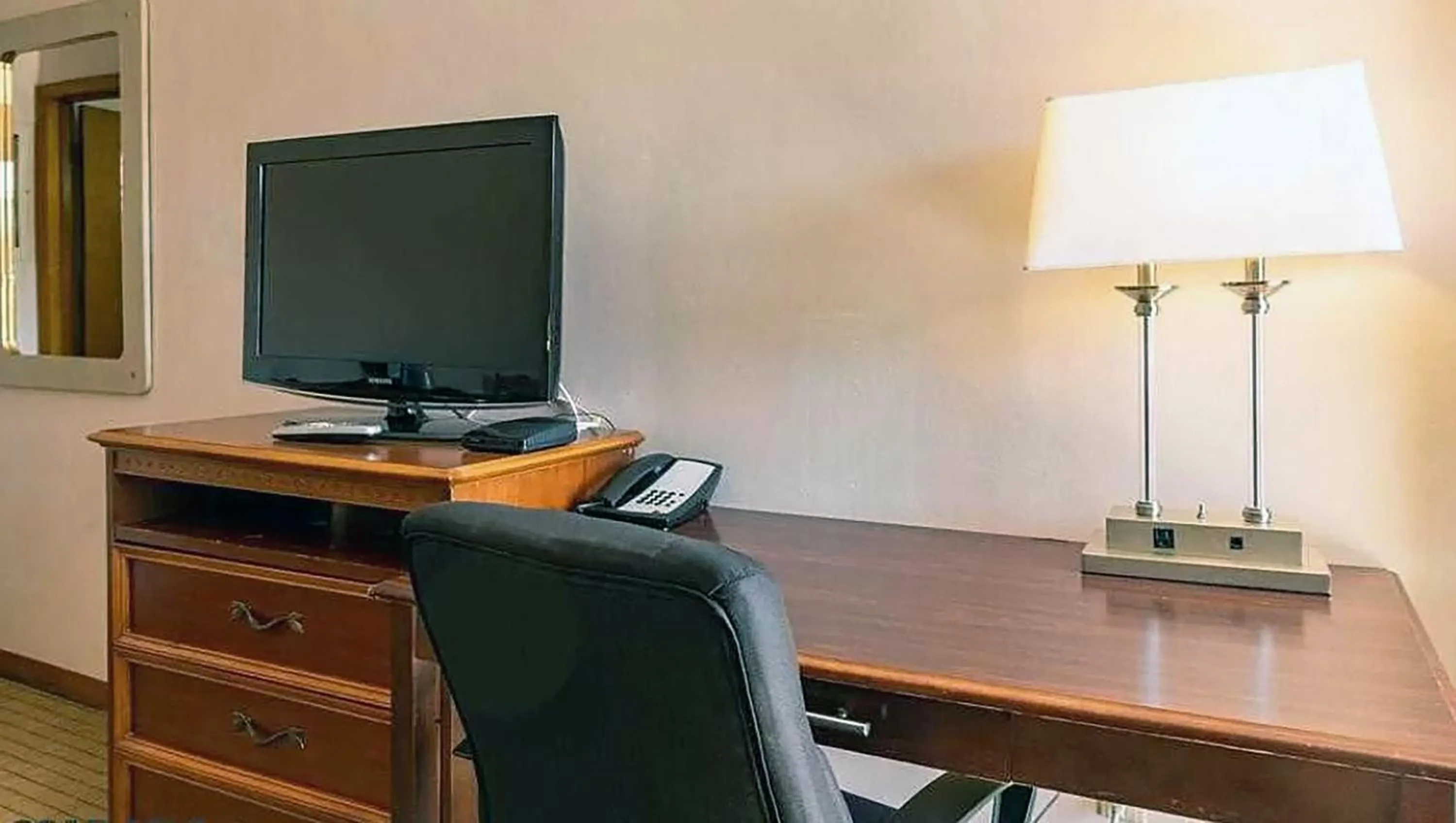 Bedroom in Best Travel Inn Philipsburg