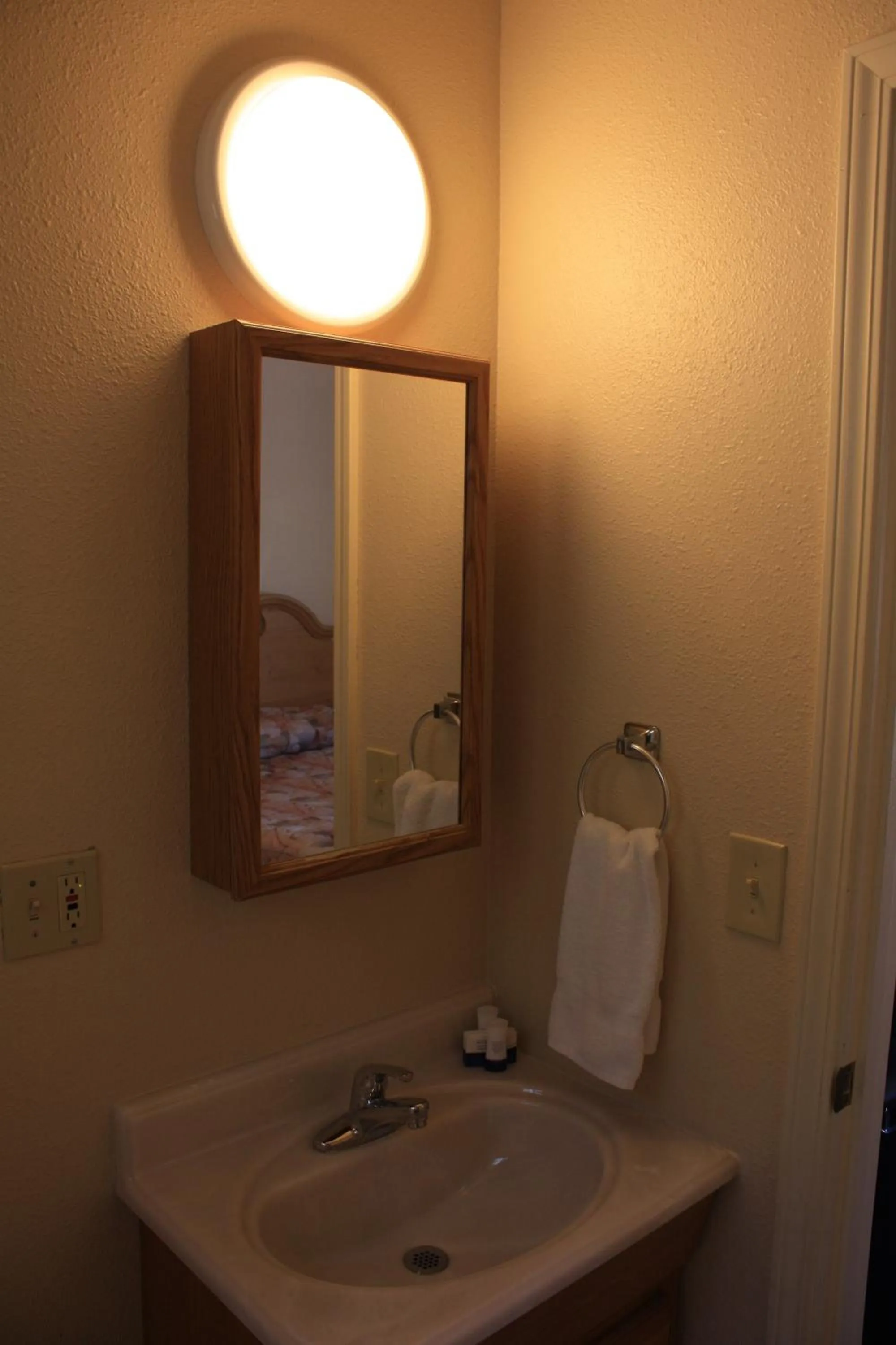 Bathroom in Mother Lode Motel