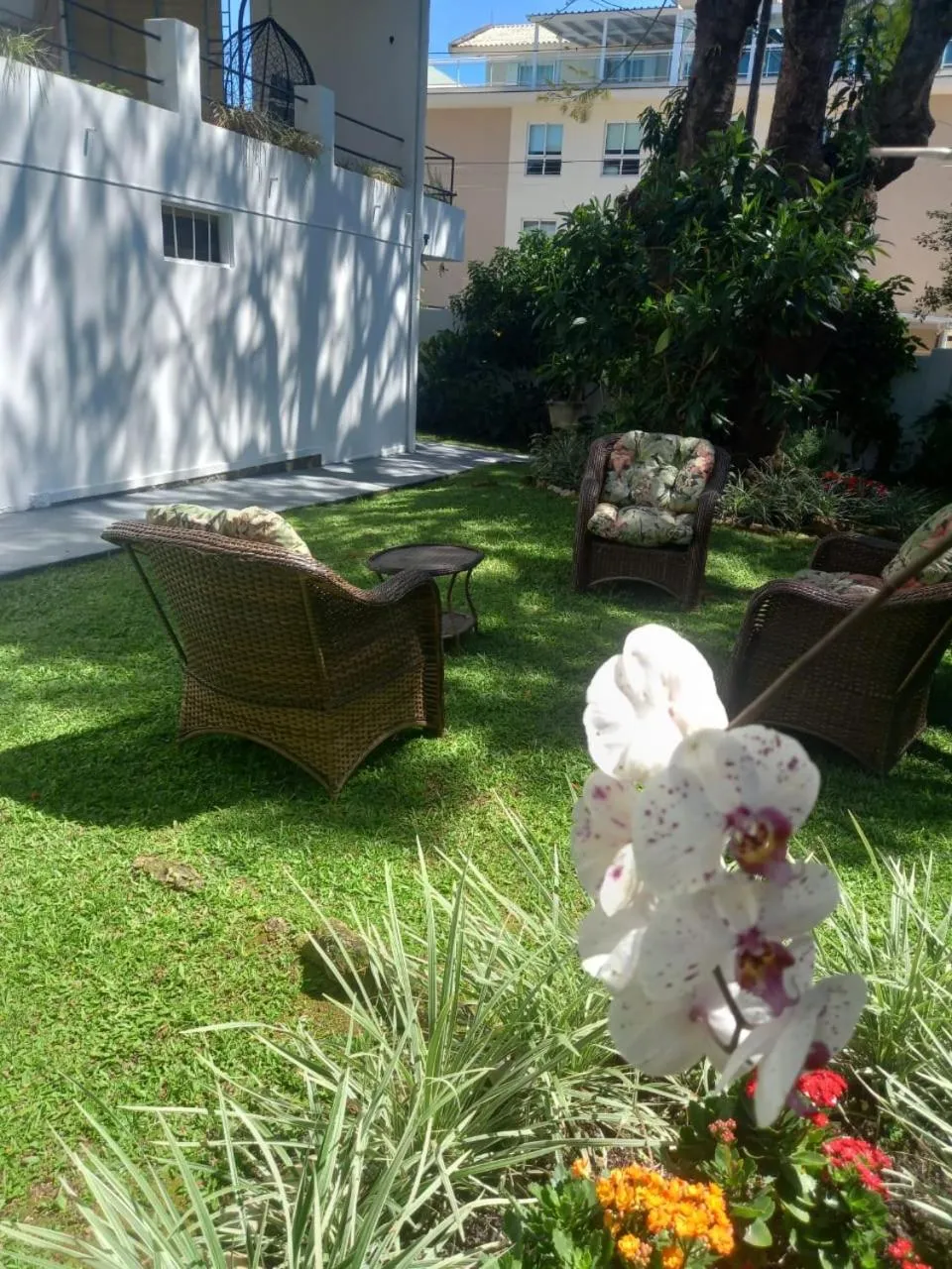 Property building in A Primeira Vista