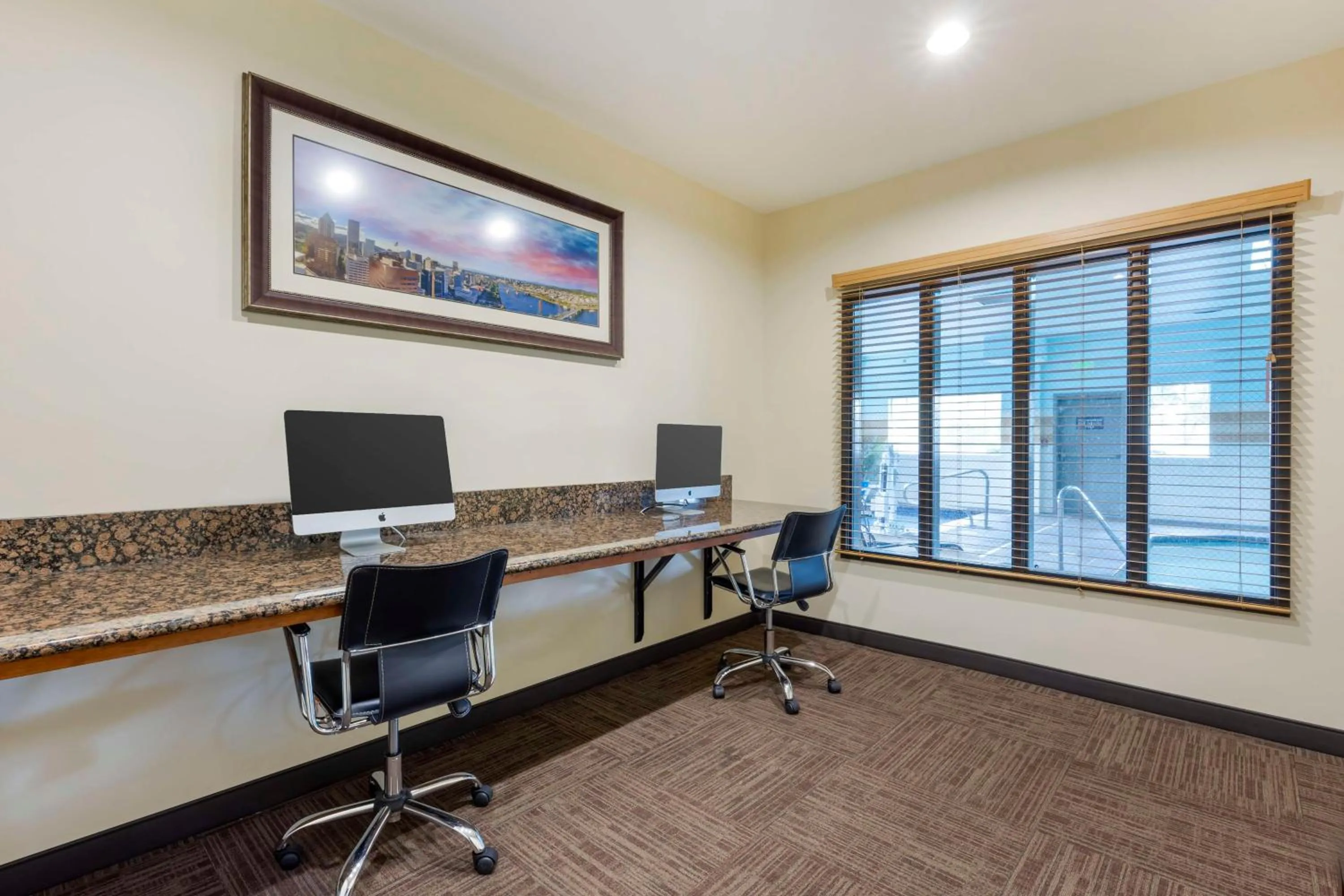 Business facilities in Best Western Plus Northwind Inn & Suites