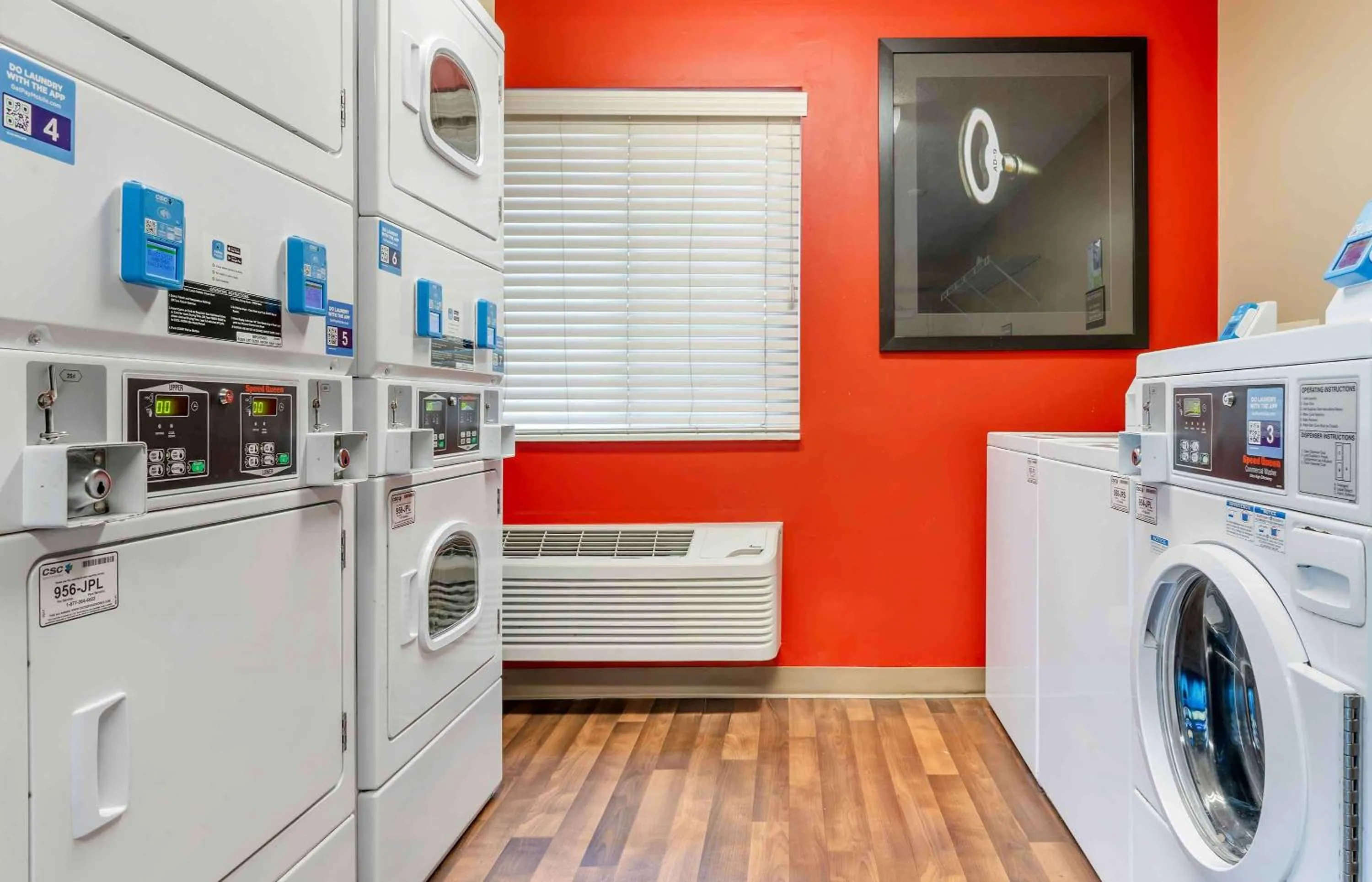 Property building in Extended Stay America Select Suites - Cincinnati - Florence - Meijer Dr