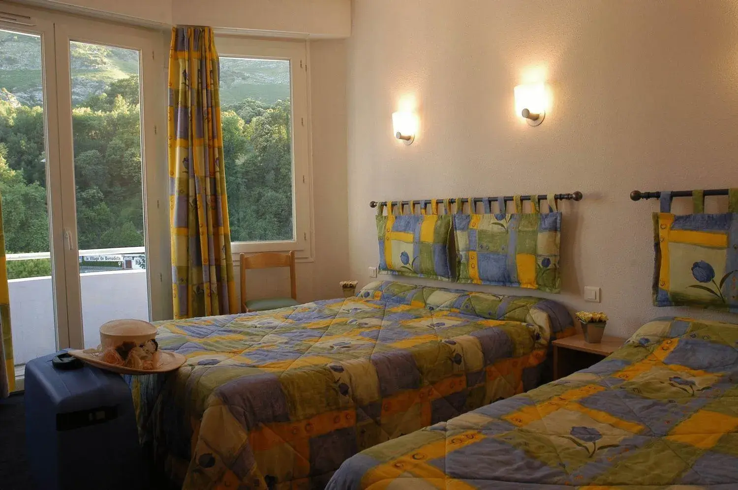 Twin Room in Hôtel Esplanade Eden Twin Room in Hôtel Esplanade Eden