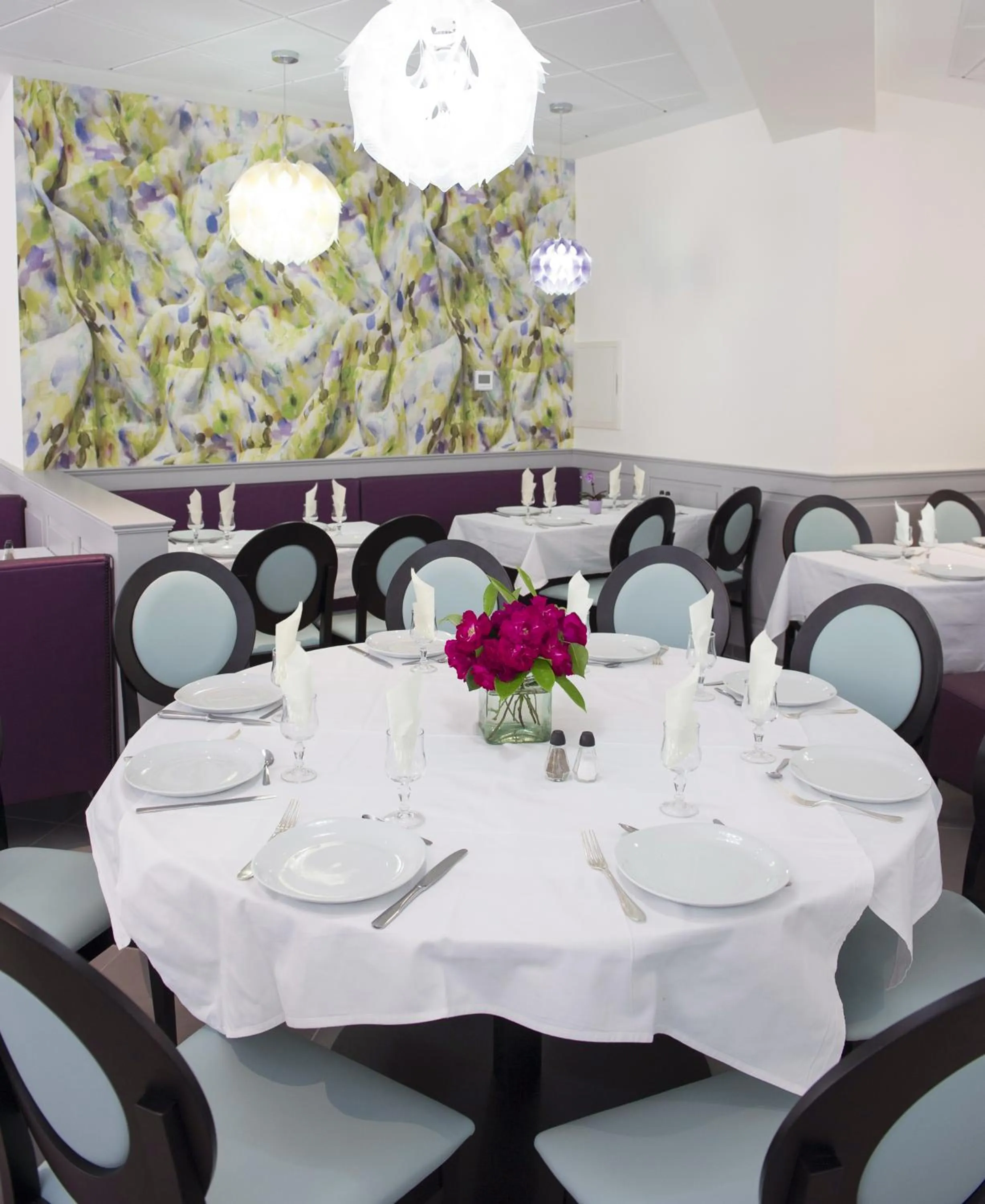 Restaurant/places to eat in Hôtel Esplanade Eden