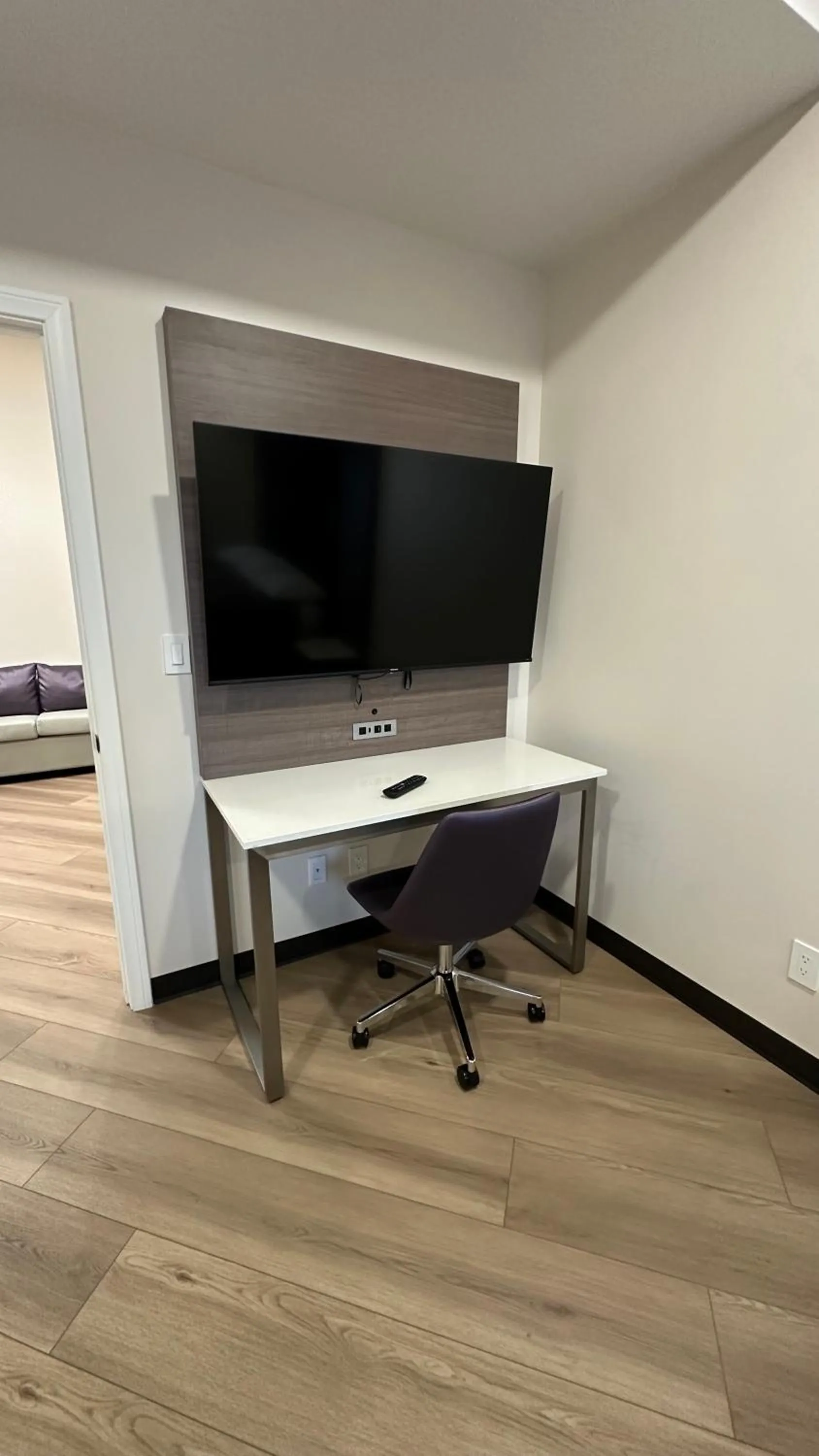 Costa Mesa Inn - Newport Beach Area