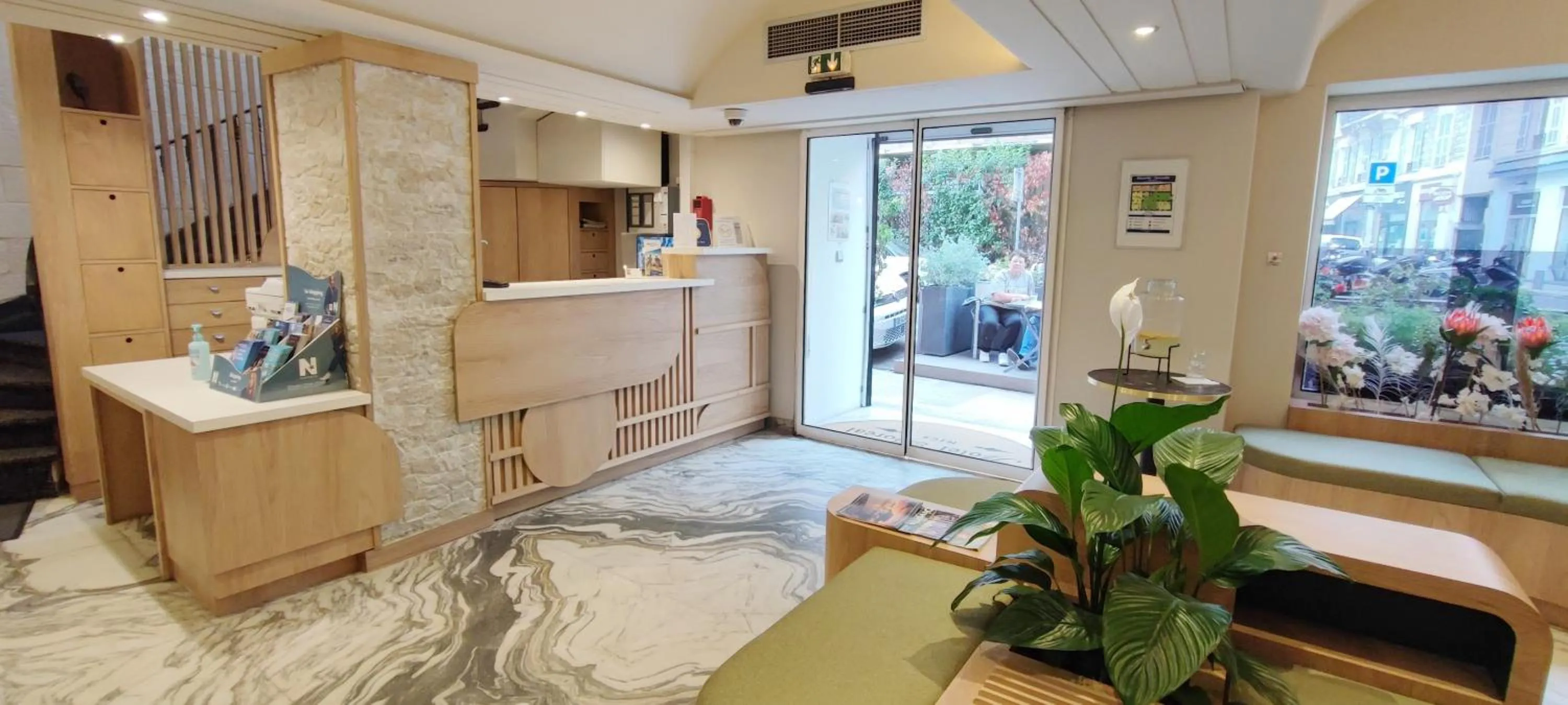 Property building in Hotel Boréal Nice