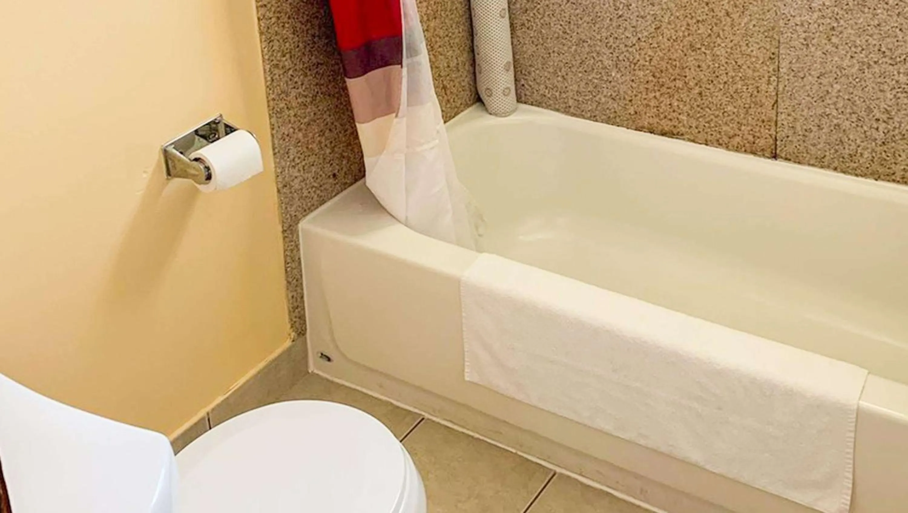 Bathroom in Relax Inn Bloomsburg