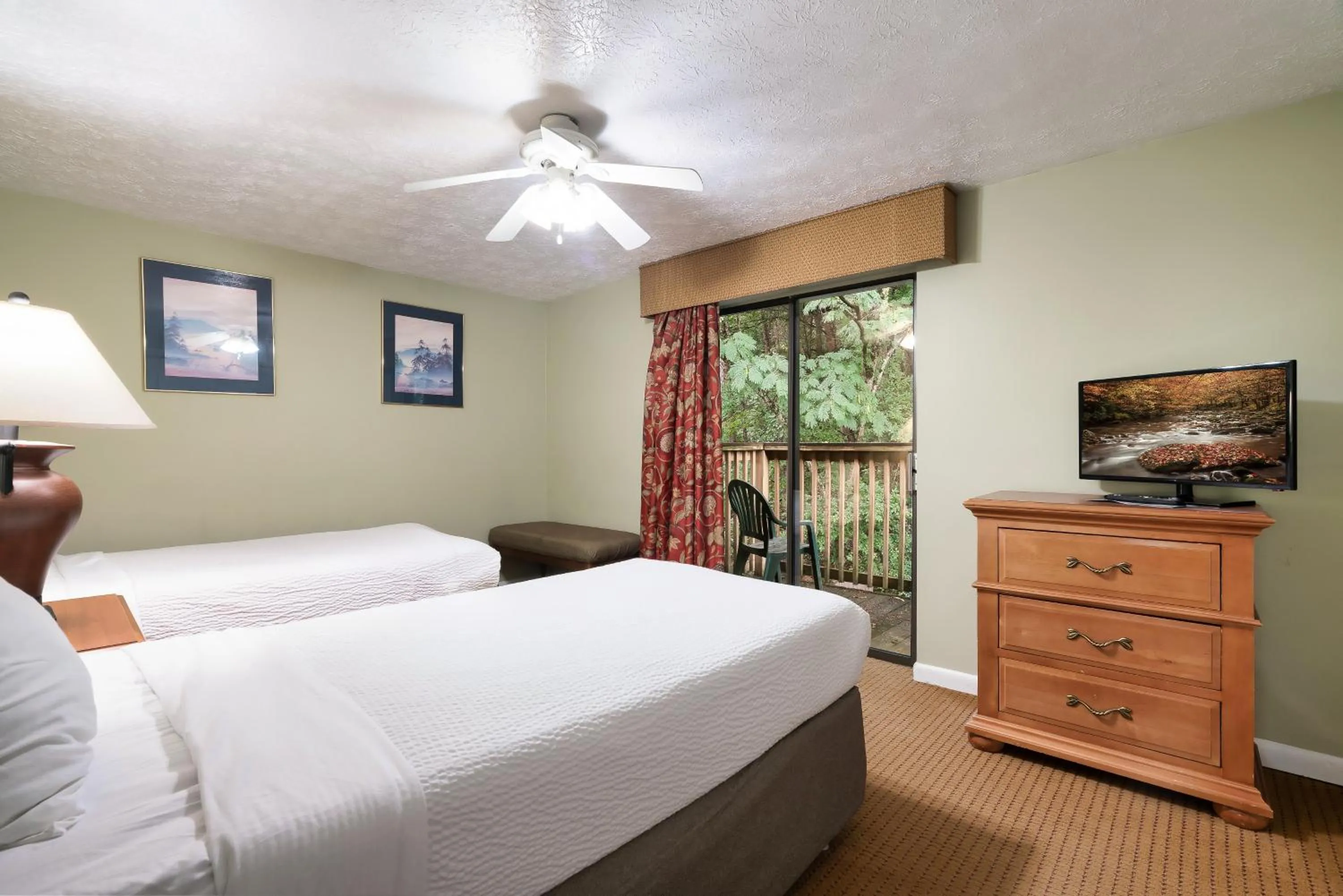 Bed in Mountain Meadows