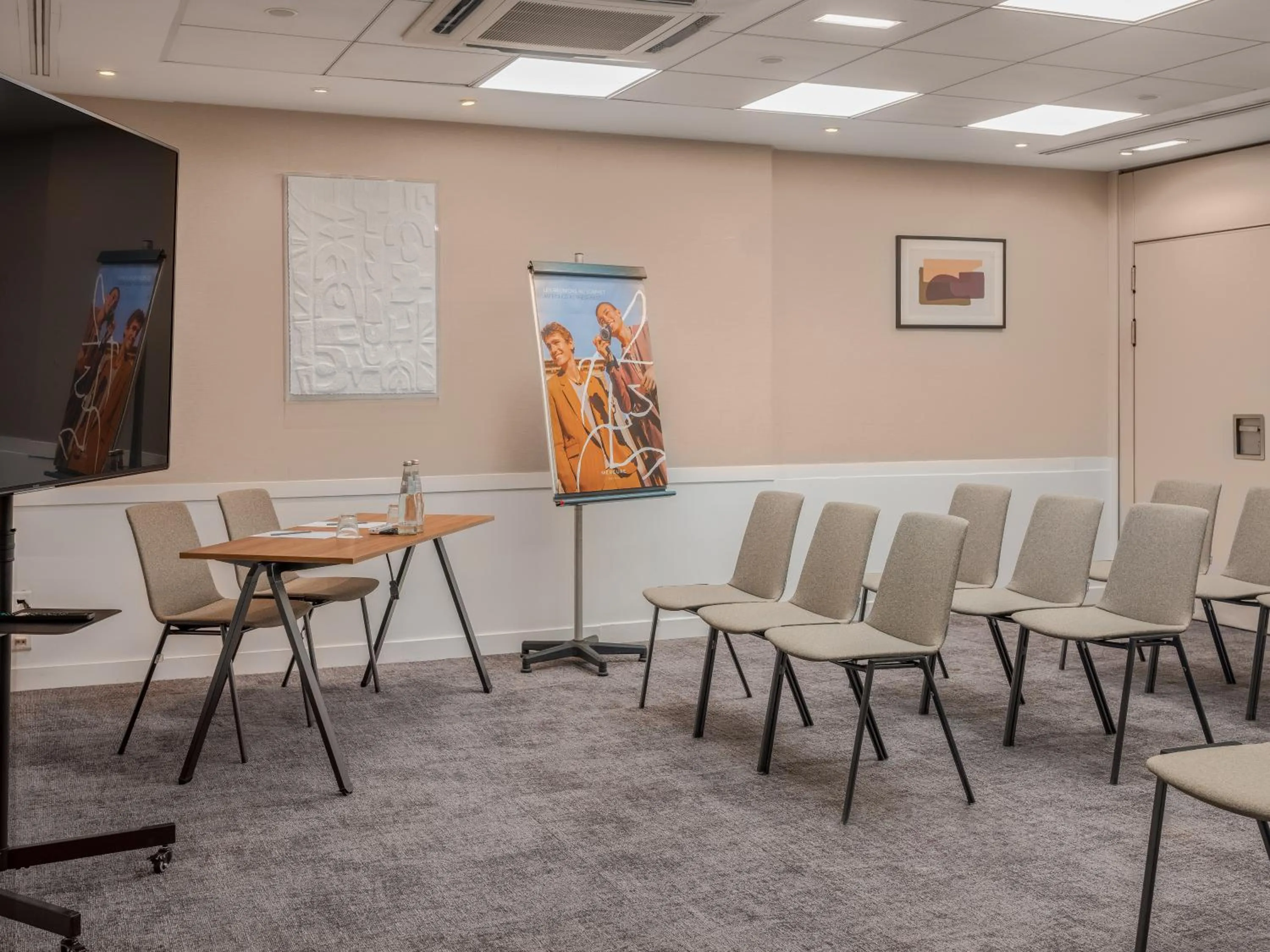 Meeting/conference room in Mercure Paris Gare Montparnasse TGV
