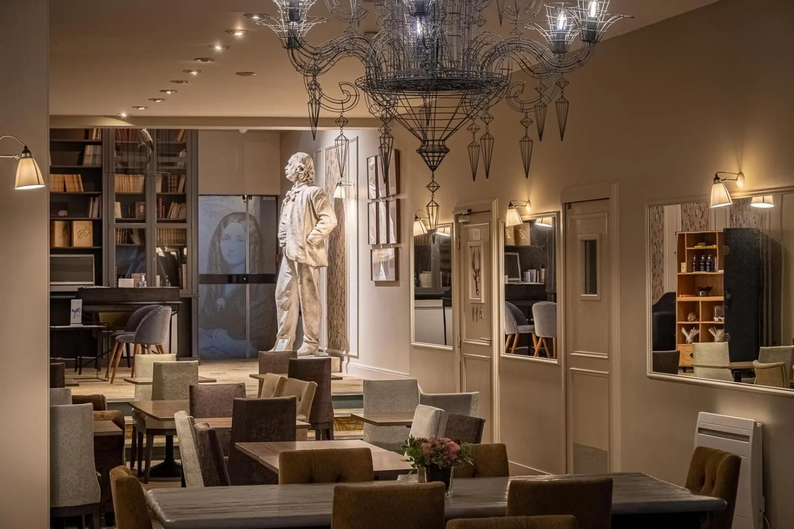 Library in Hôtel Littéraire Gustave Flaubert, BW Signature Collection