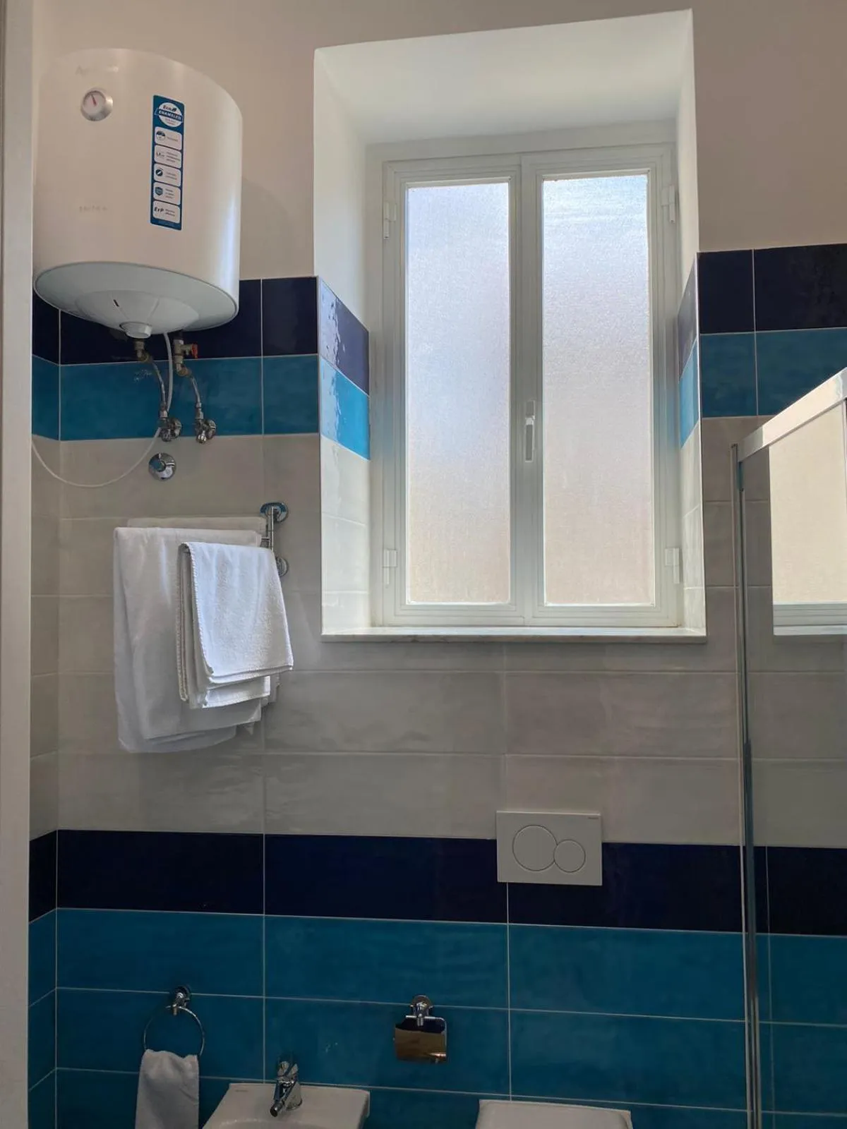 Bathroom in CANELLI HOUSE SORRENTO