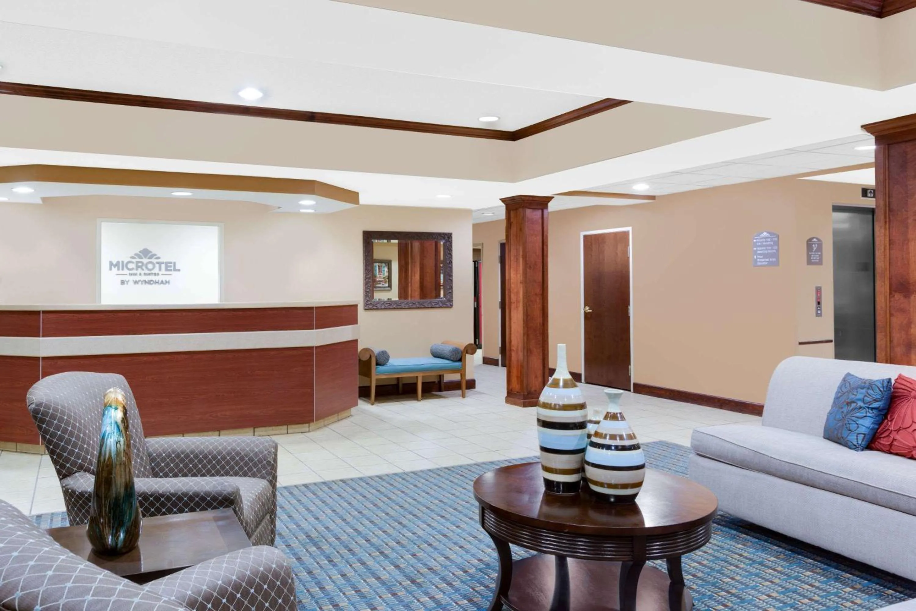 Lobby or reception, Lobby/Reception in Microtel Inn & Suites by Wyndham Starkville