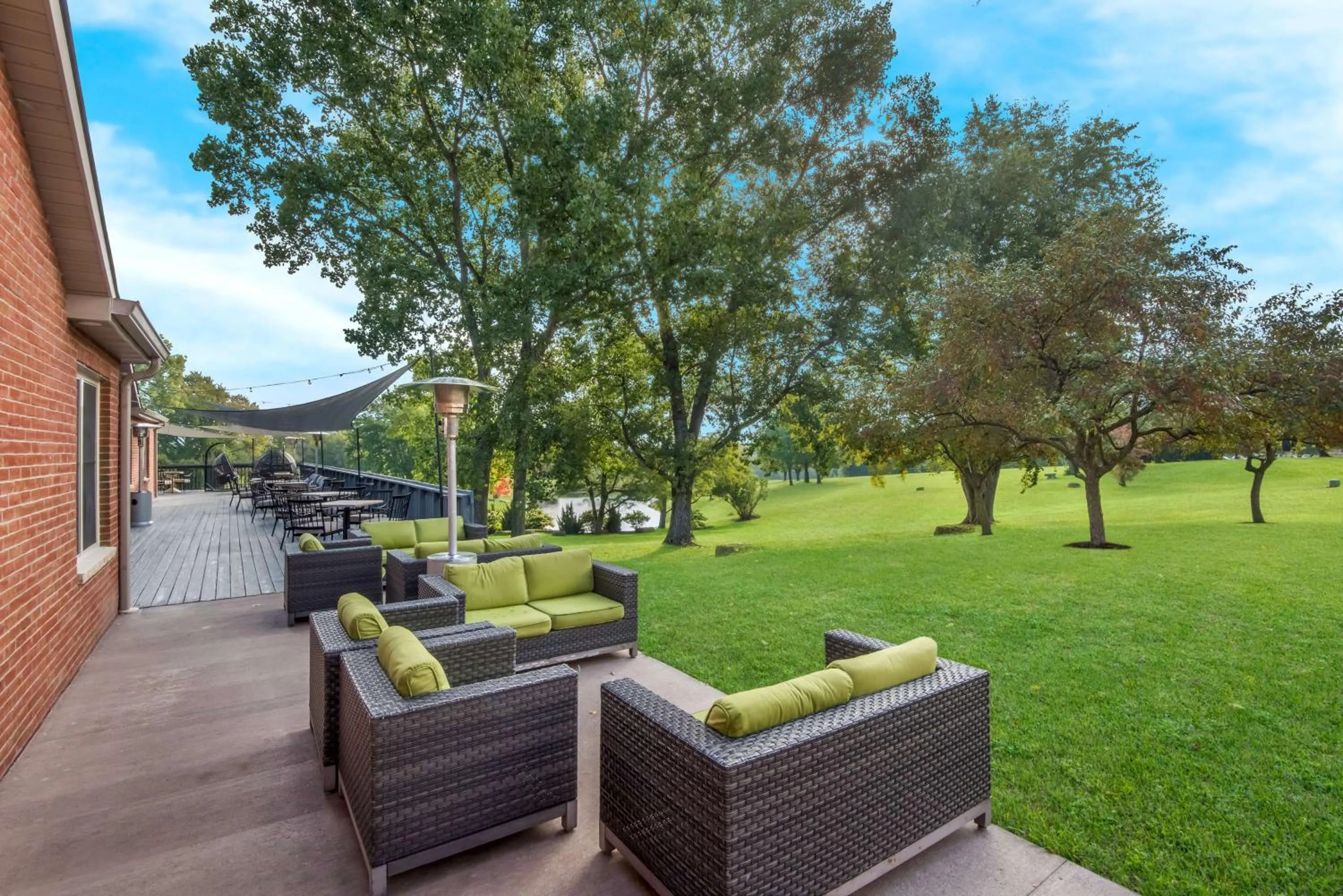 Balcony/Terrace in Wyndham Garden Galena Hotel & Day Spa