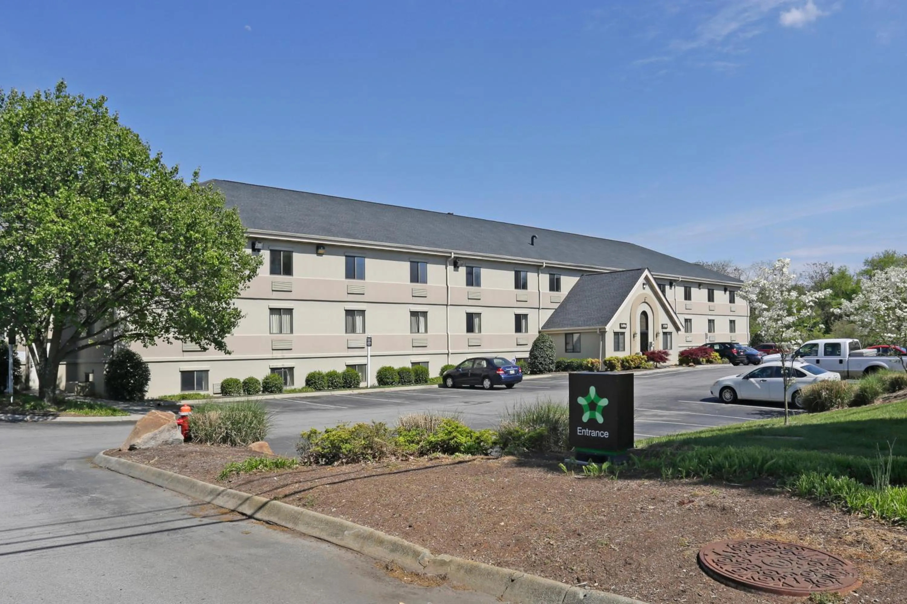 Property building in Extended Stay America Suites - Knoxville - West Hills