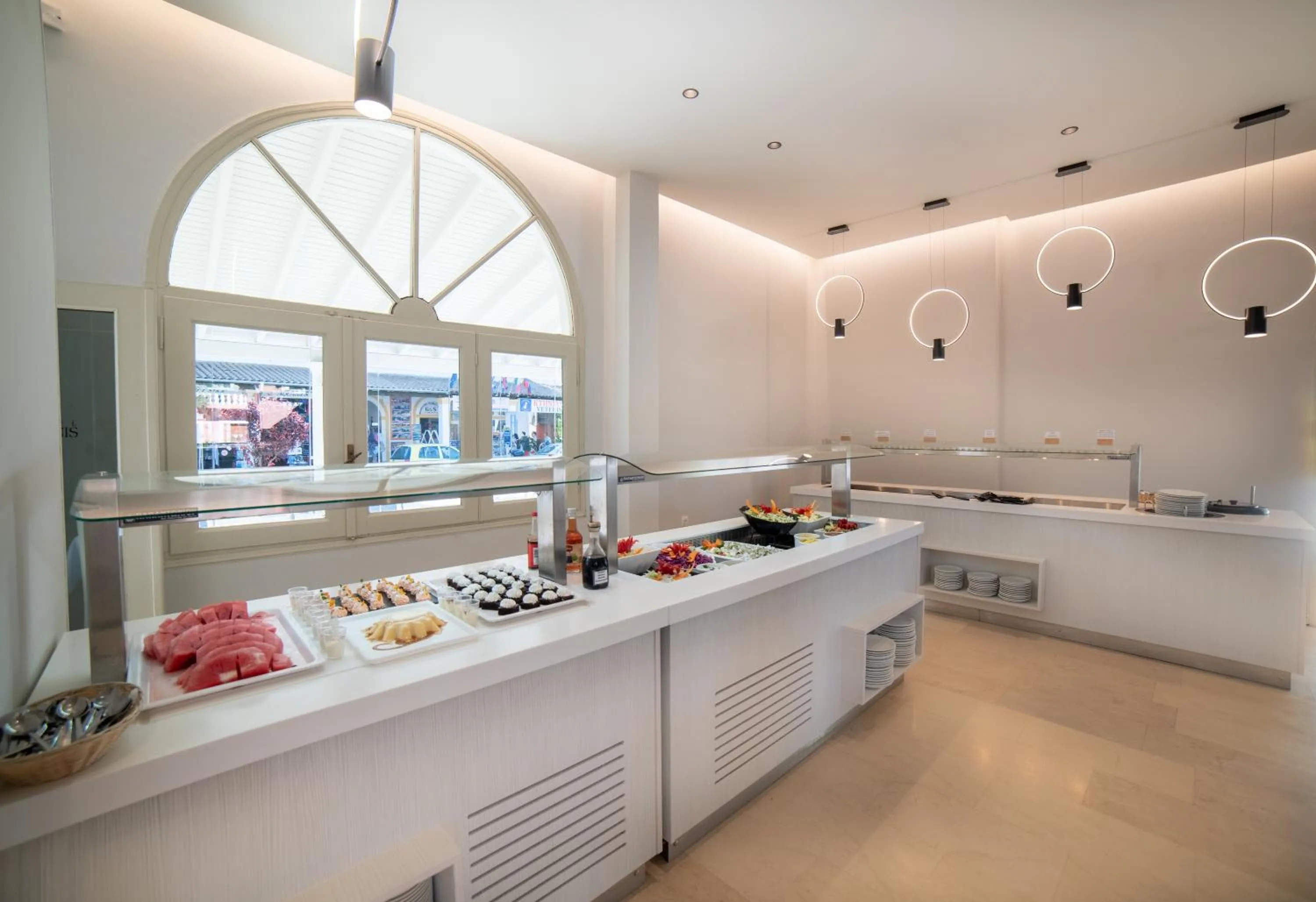 Continental breakfast in Hotel Alkionis