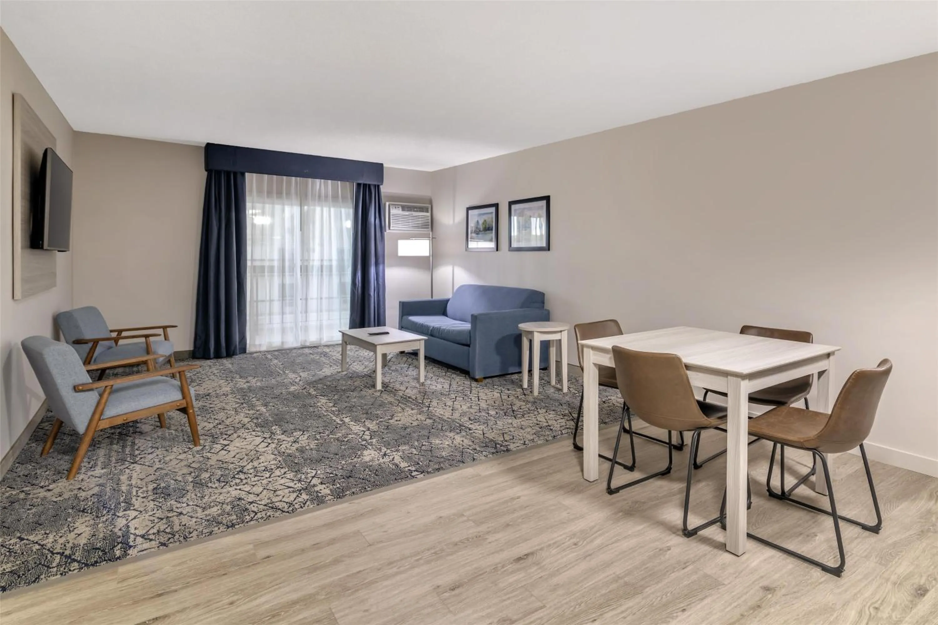 Bedroom in Best Western Caribou Inn