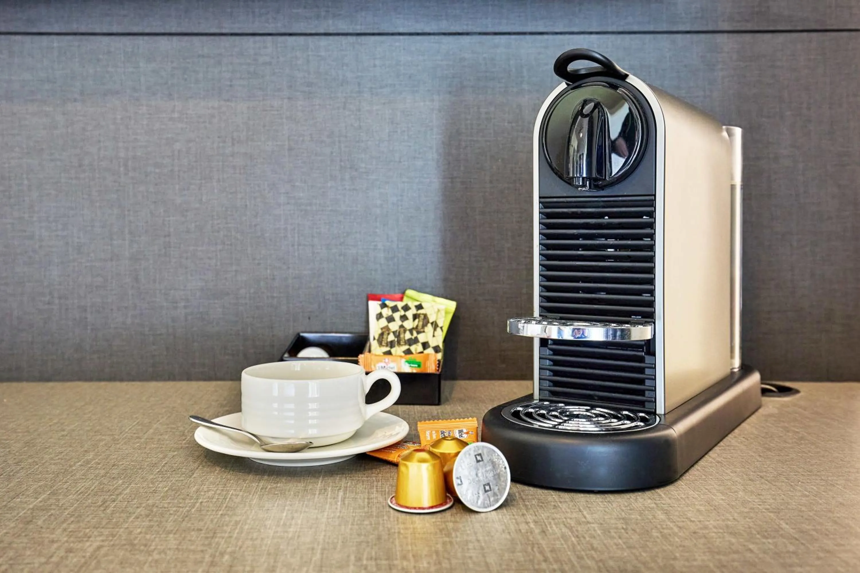 Coffee/tea facilities in Saint Malo Golf Resort