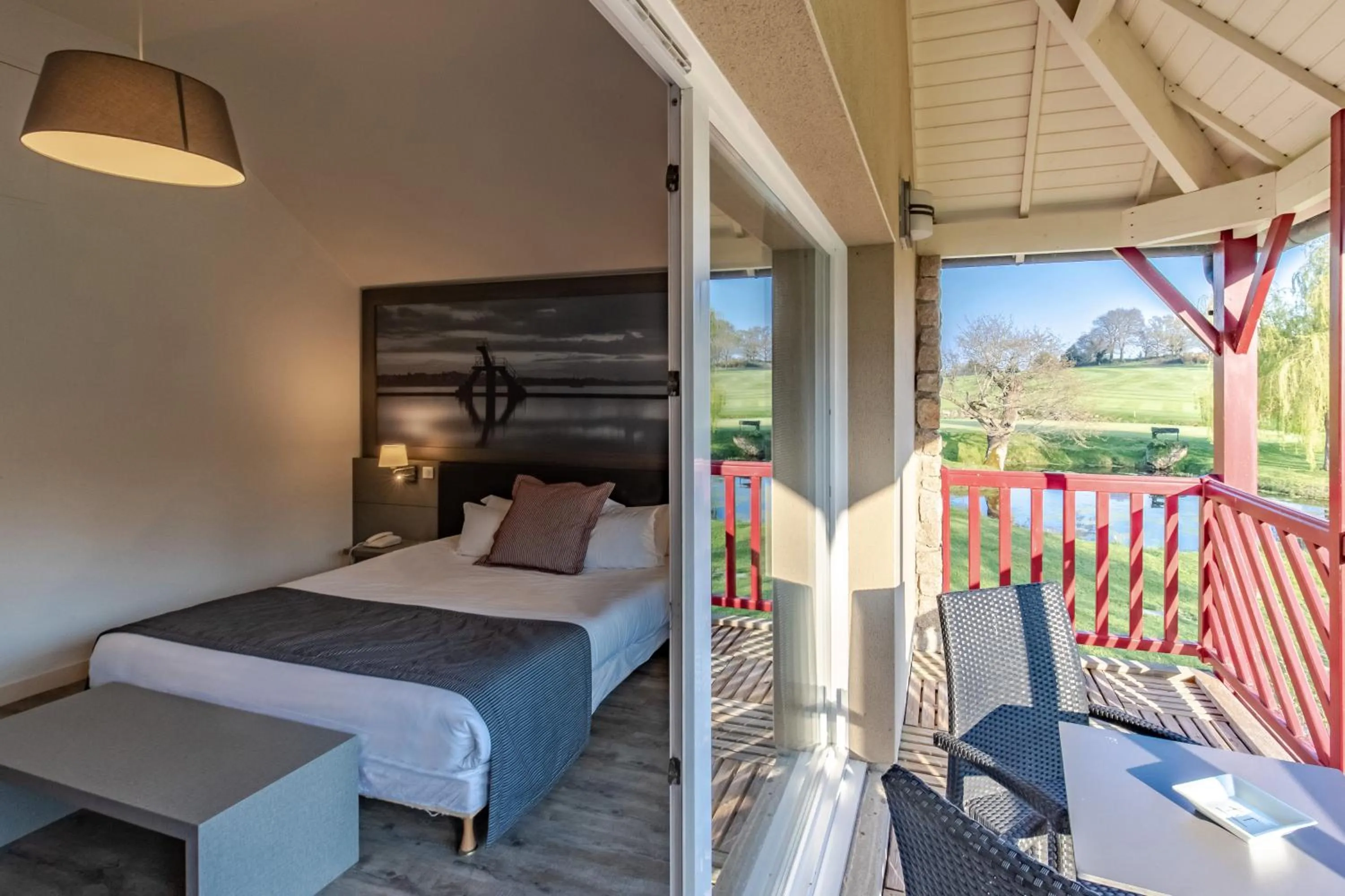 Bed in Saint Malo Golf Resort