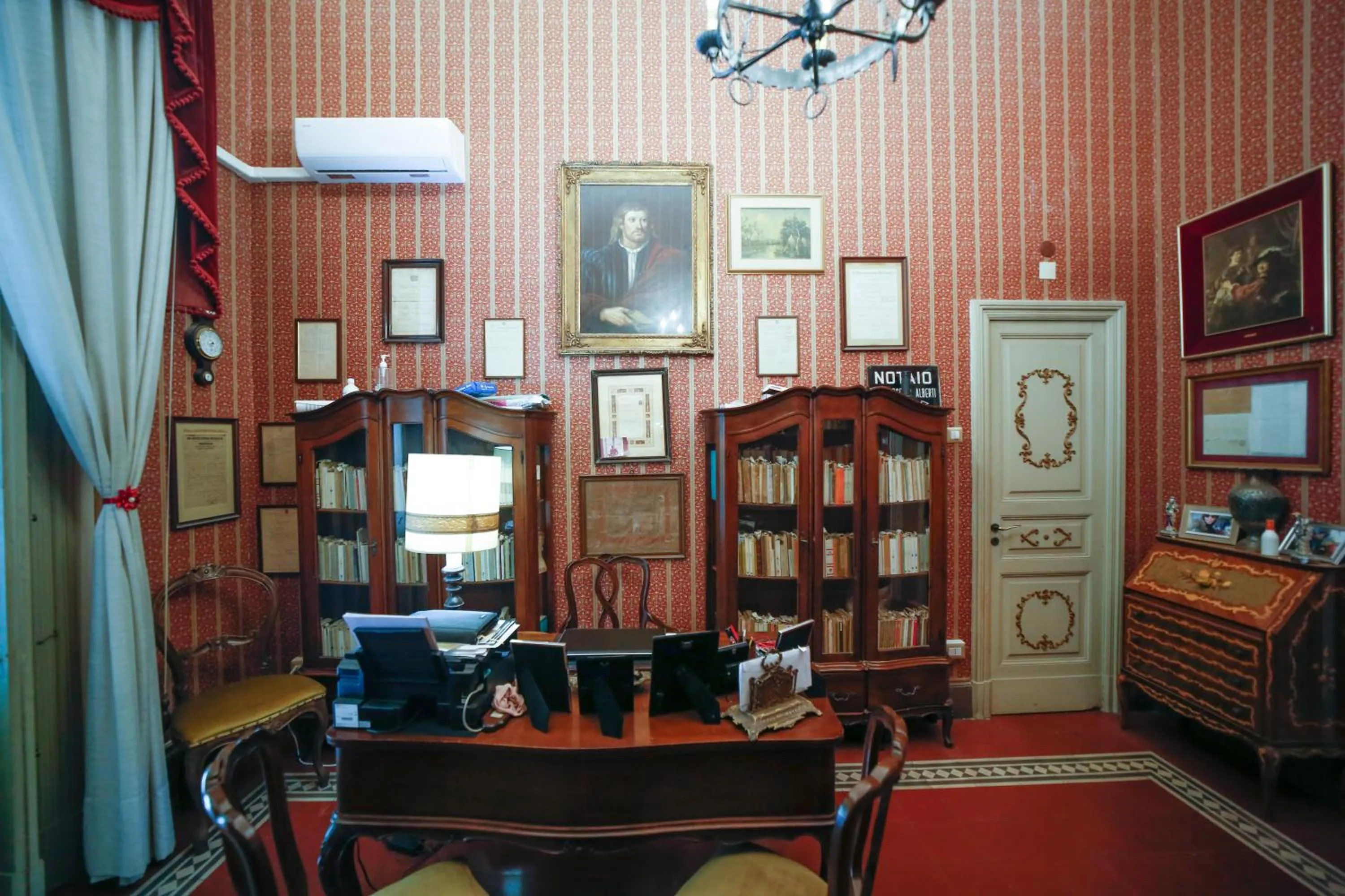Library in La casa di Marcello