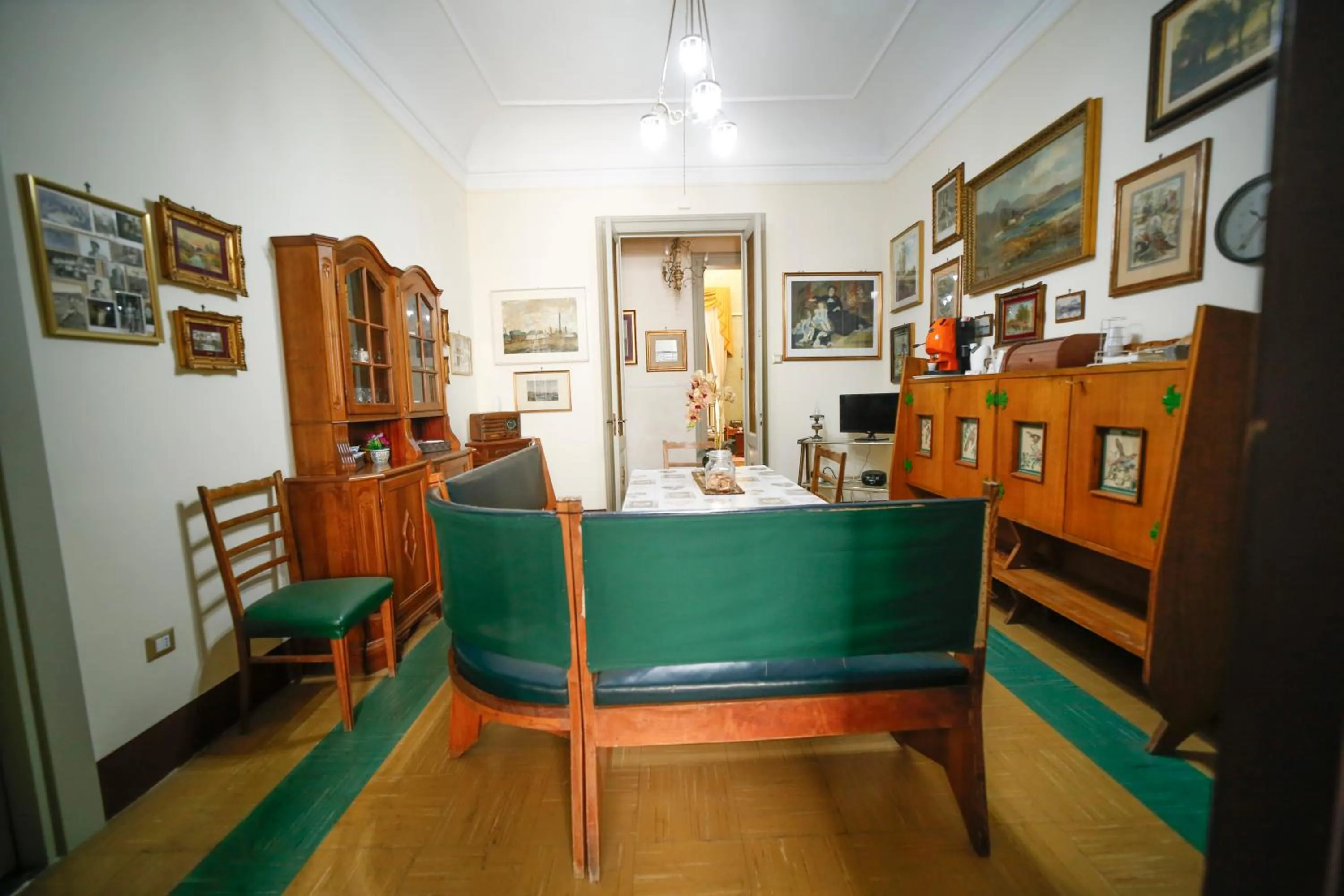 Communal lounge/ TV room in La casa di Marcello