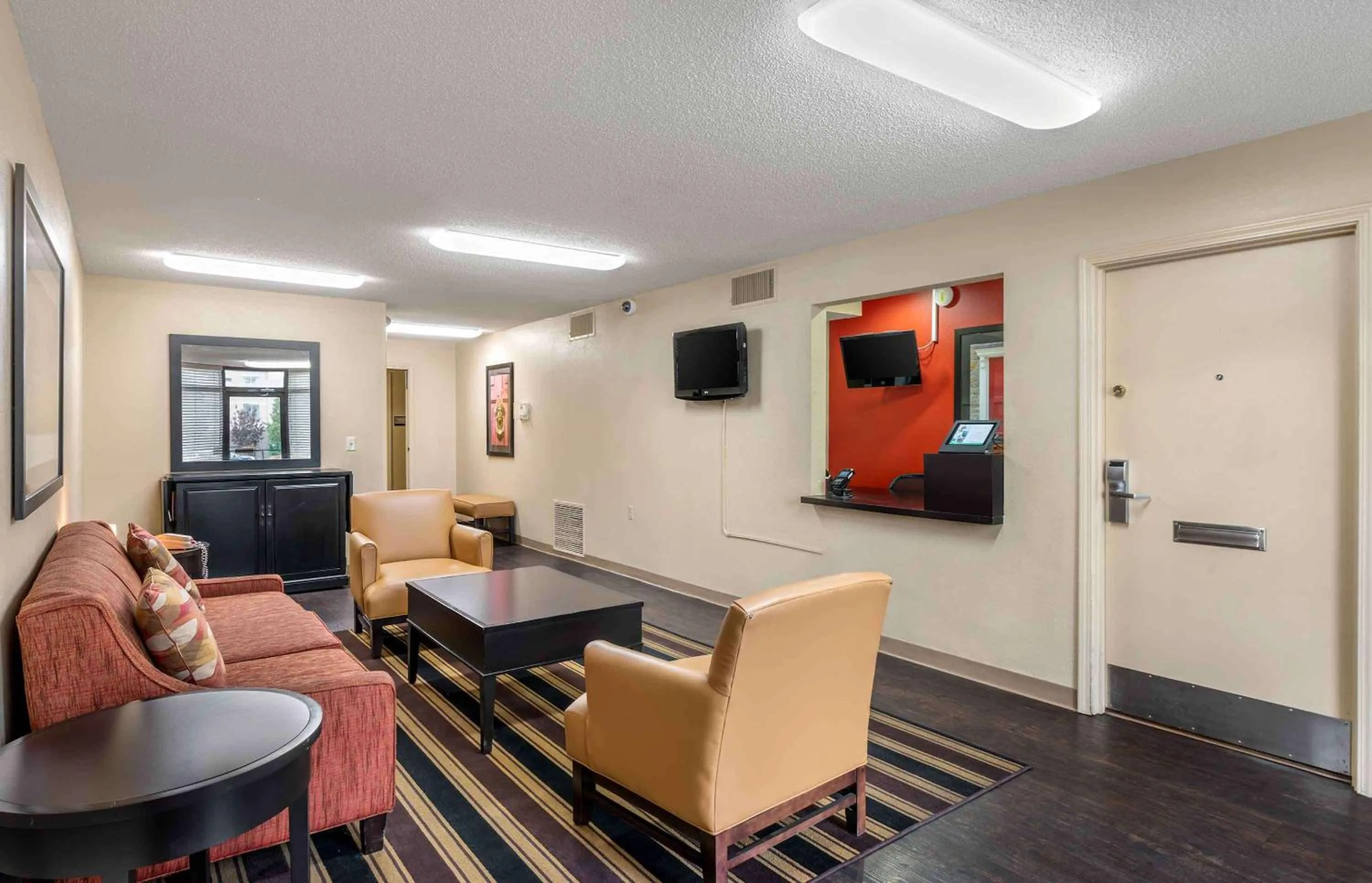 Lobby or reception in Extended Stay America Suites - Evansville - East