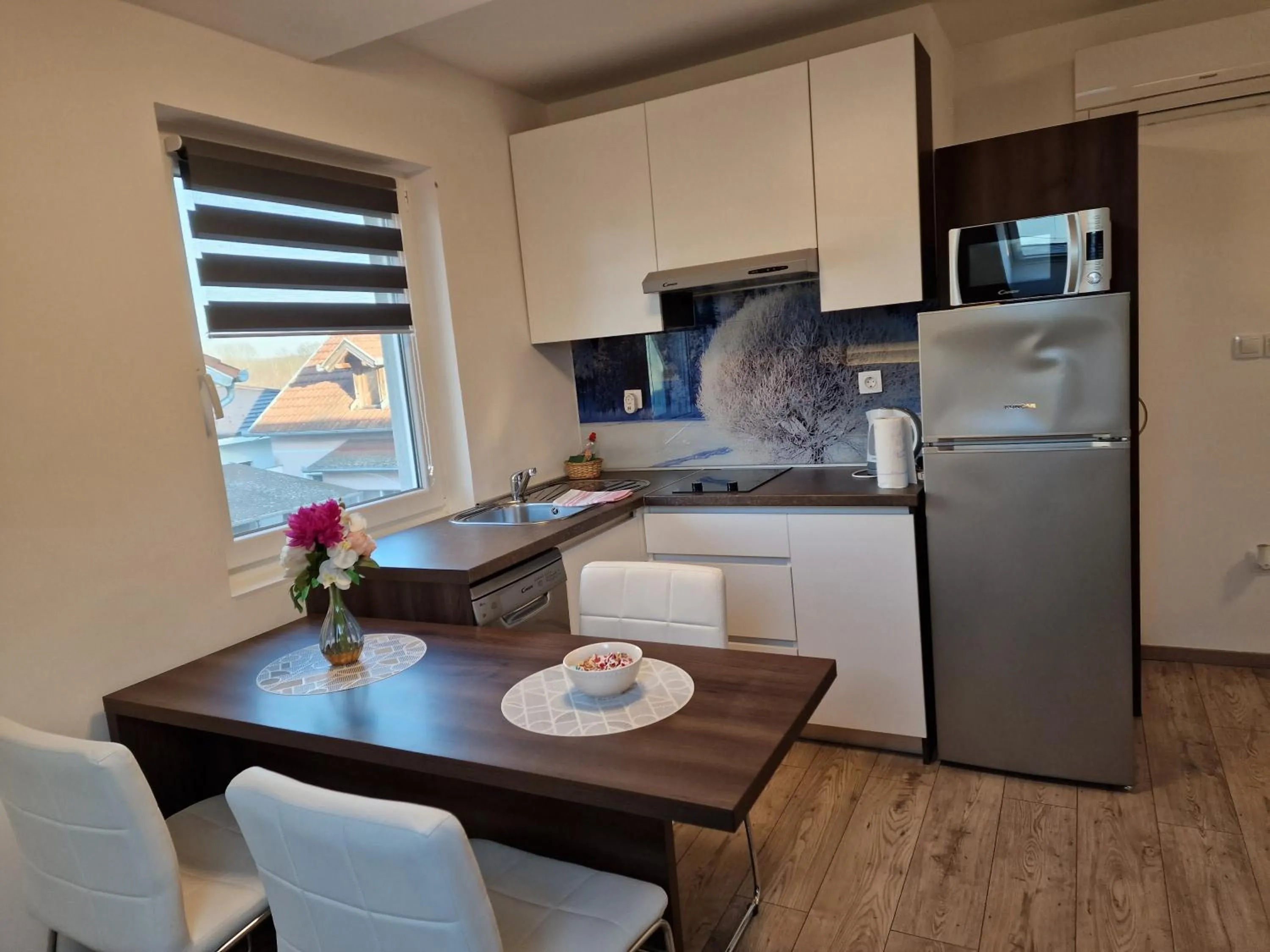 Seasons apartmani