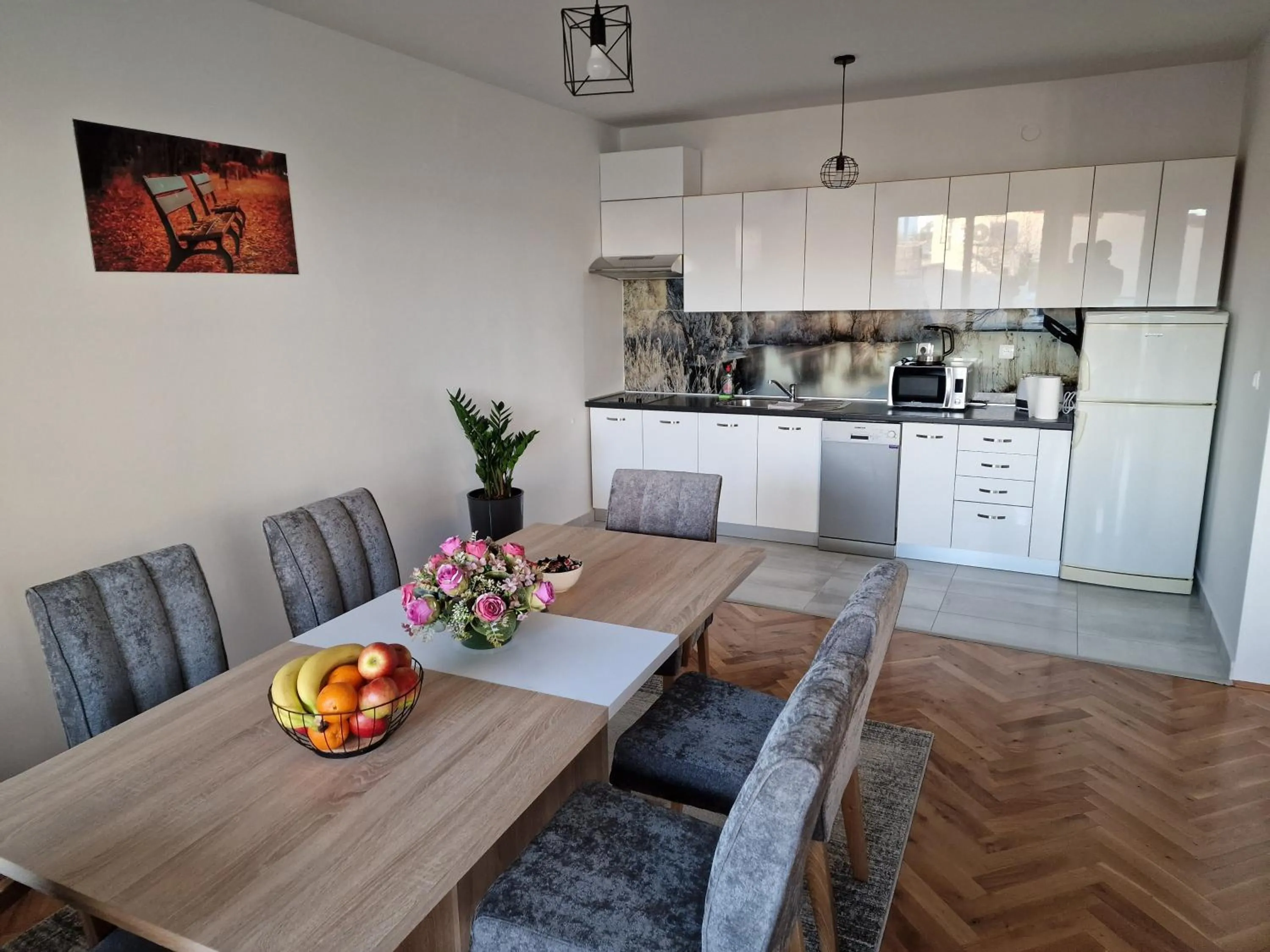 Seasons apartmani
