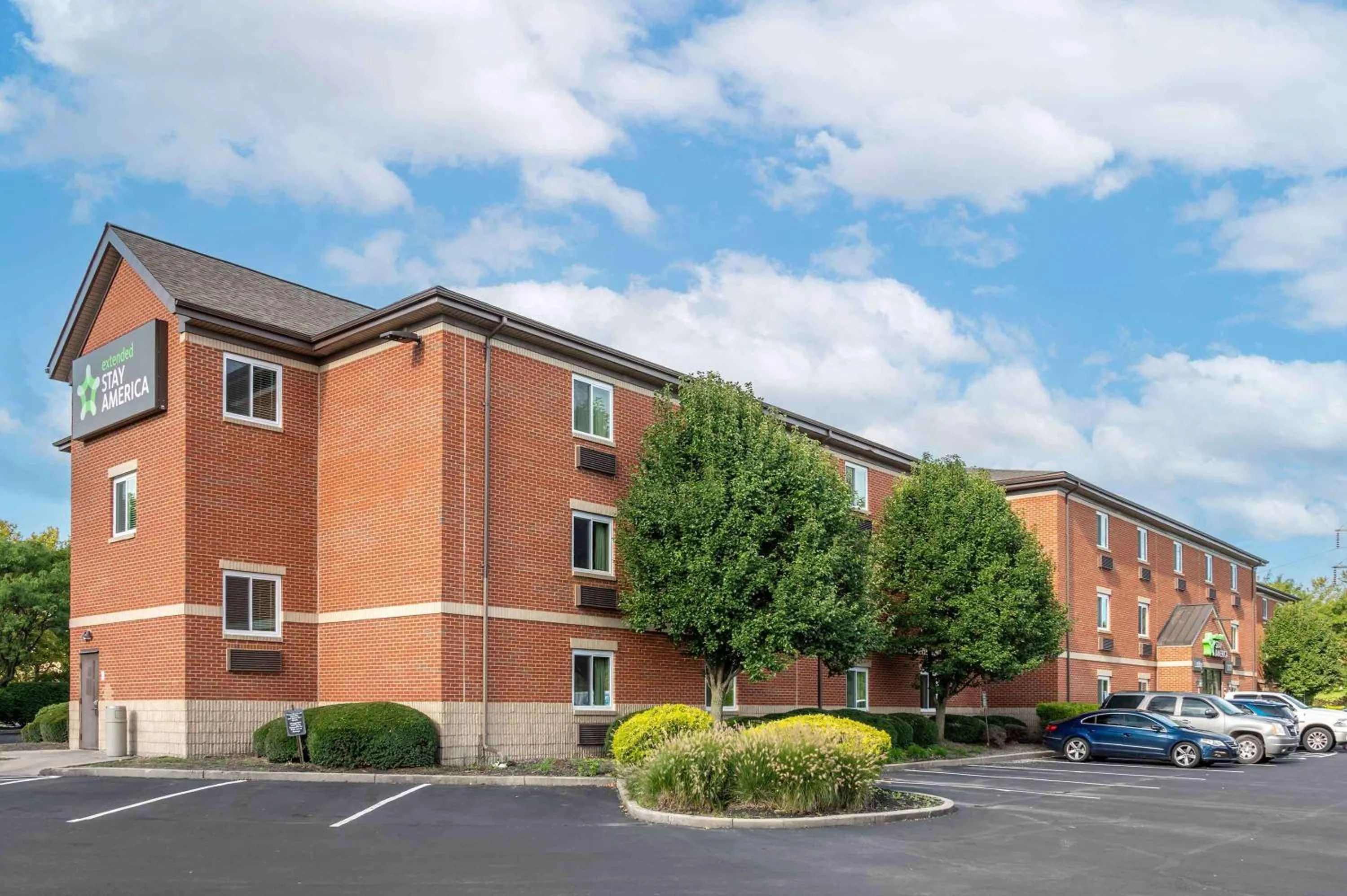 Property building in Extended Stay America Suites - Dayton - Fairborn