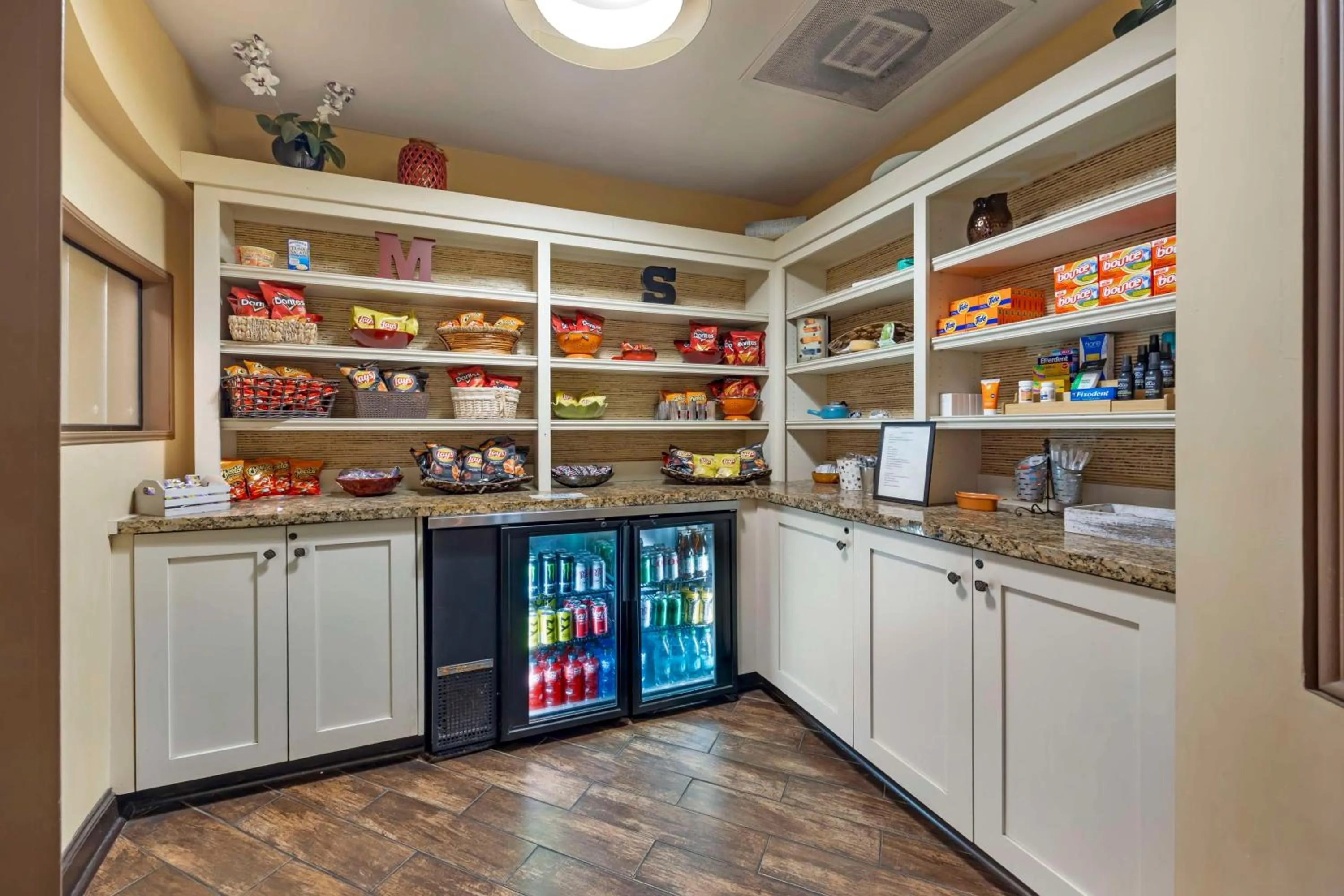 Property building in Best Western Plus Tupelo Inn & Suites