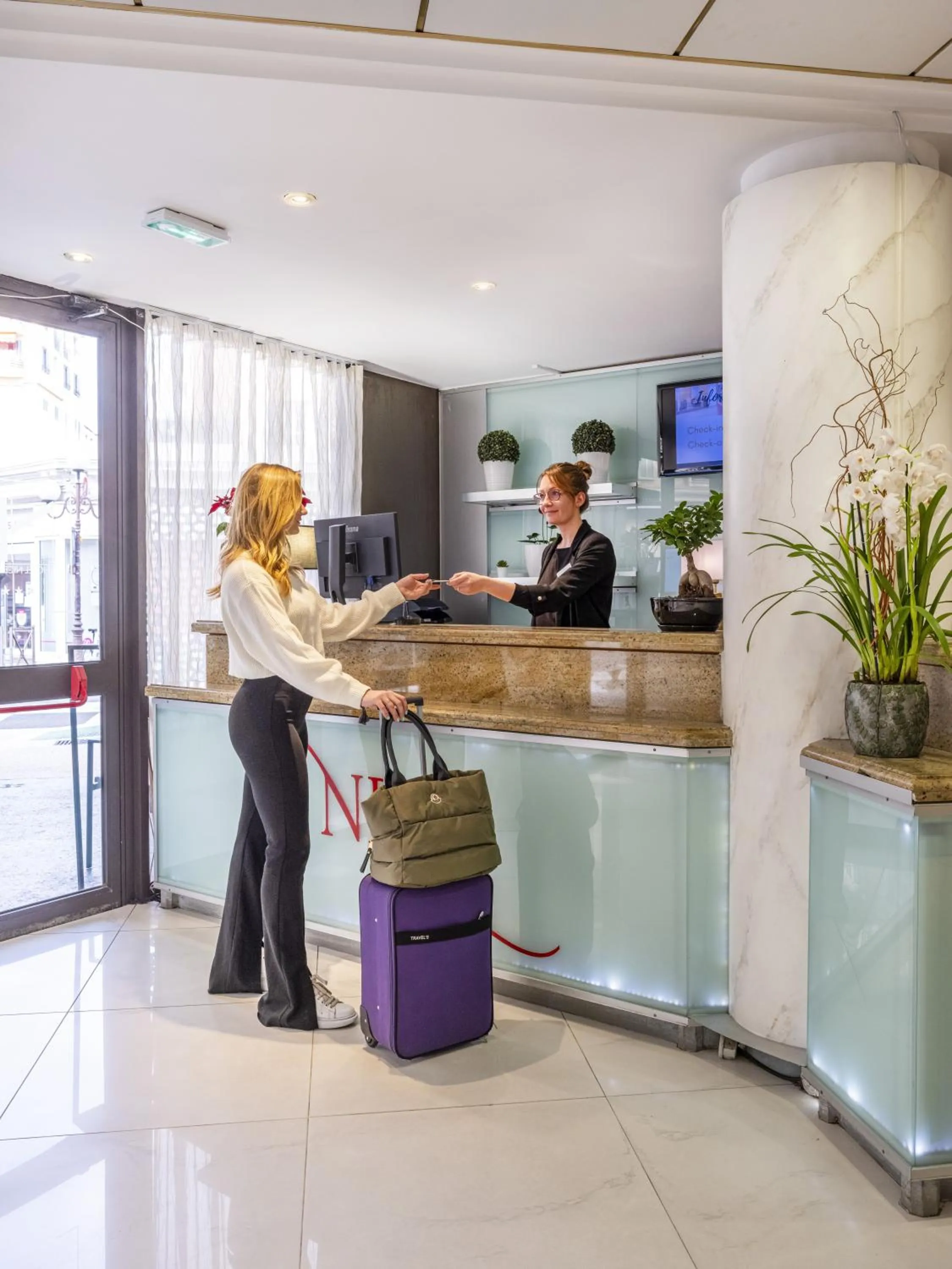 Lobby or reception in Hotel Nice Riviera