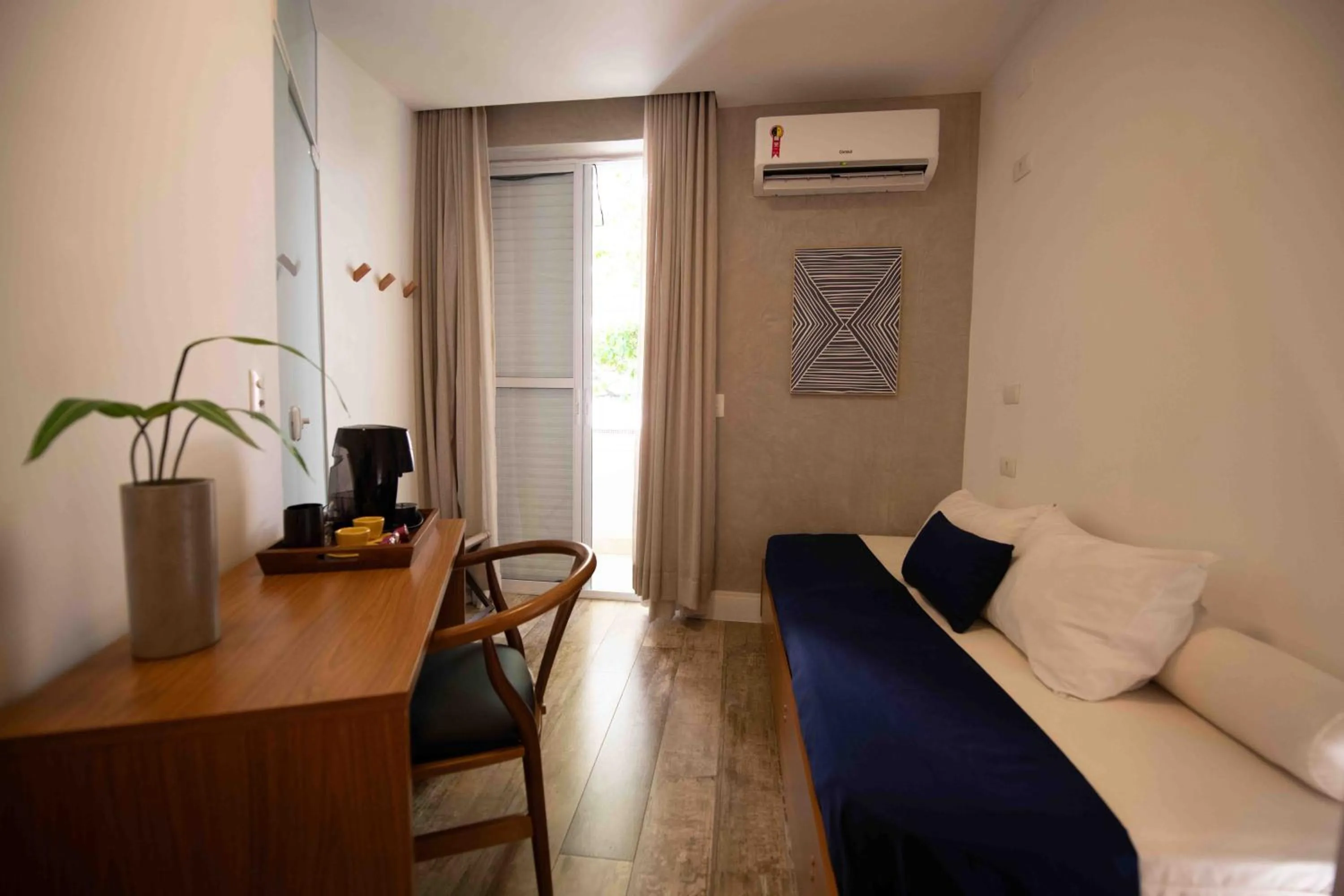 Bedroom in Leblon Design Hotel