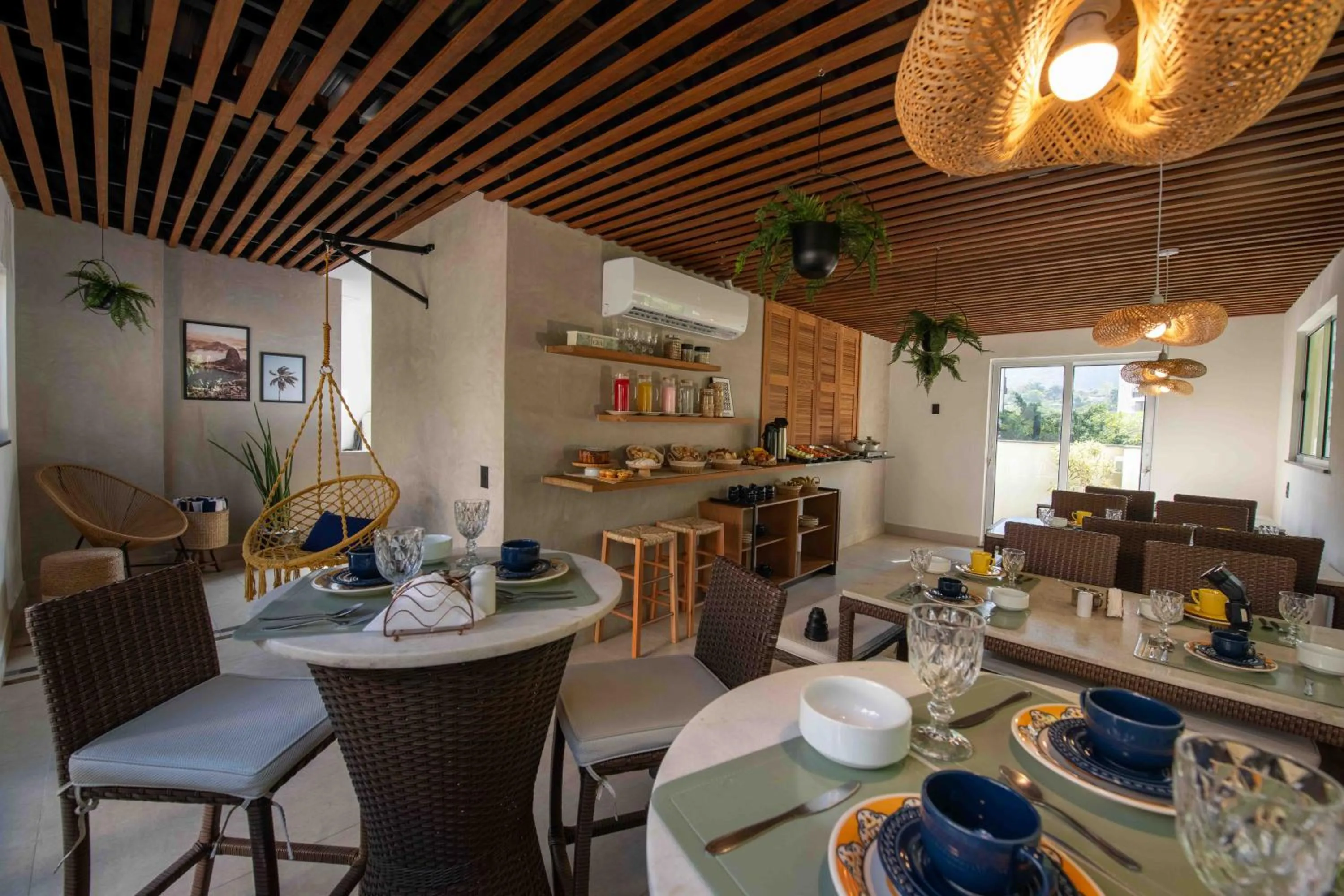 Restaurant/places to eat in Leblon Design Hotel