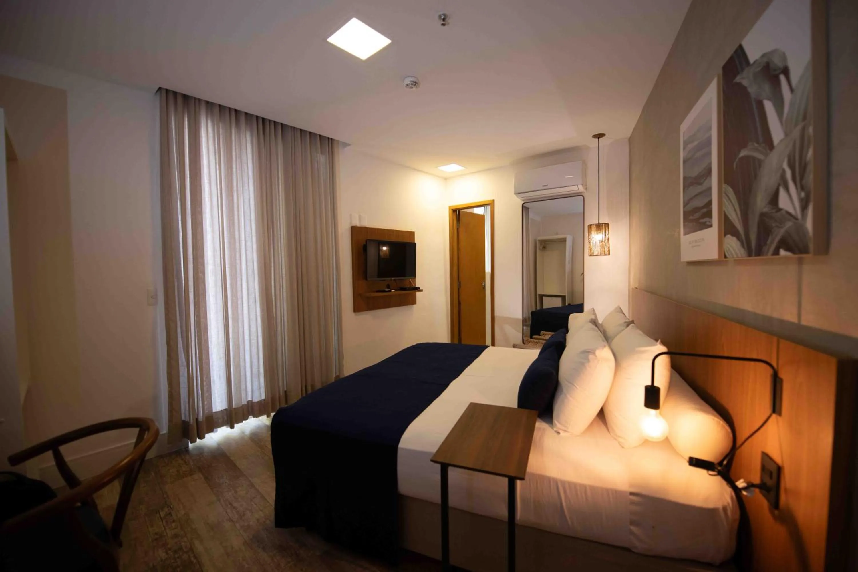 Bedroom, Bed in Leblon Design Hotel