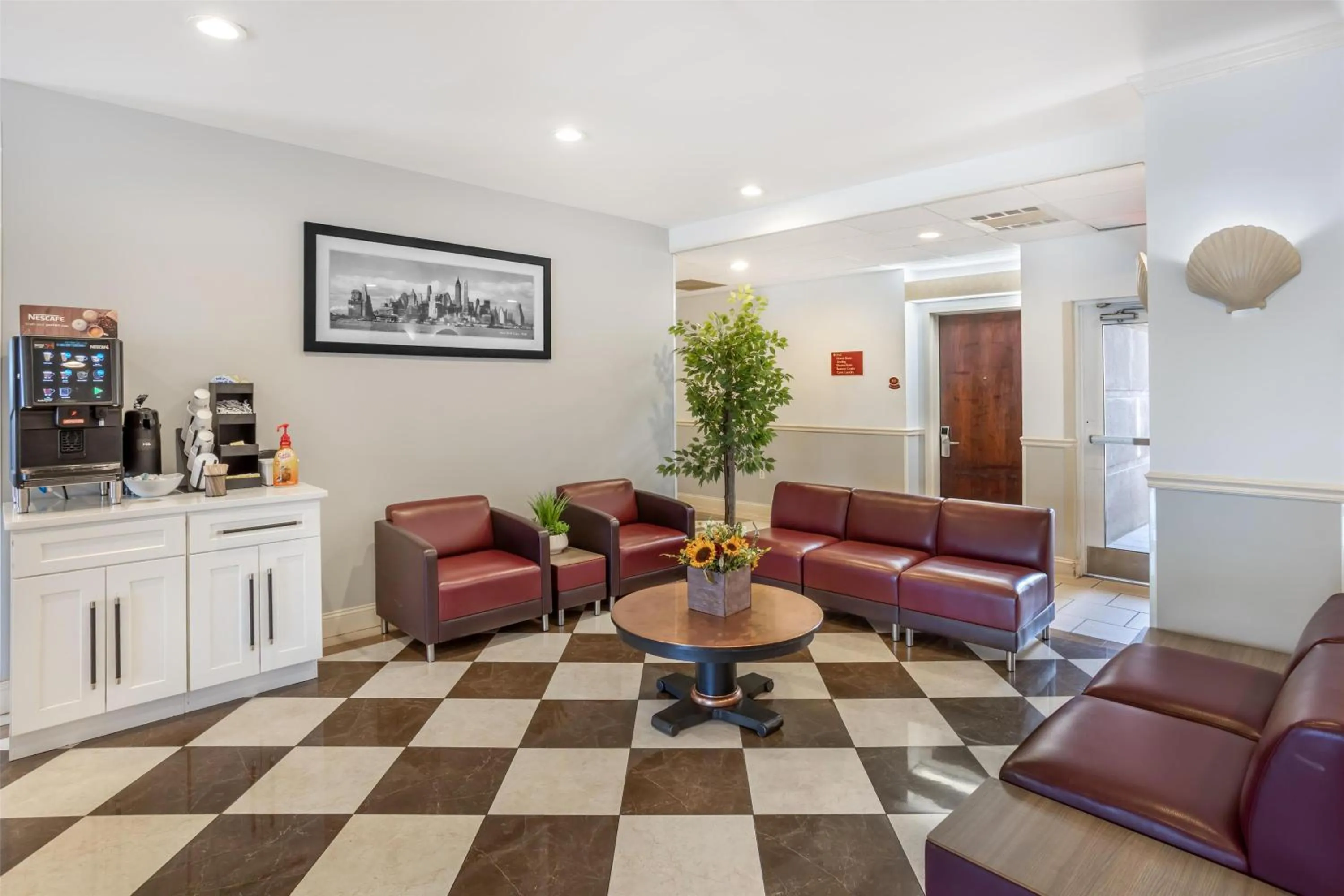 Lobby or reception in Best Western Bar Harbour Inn