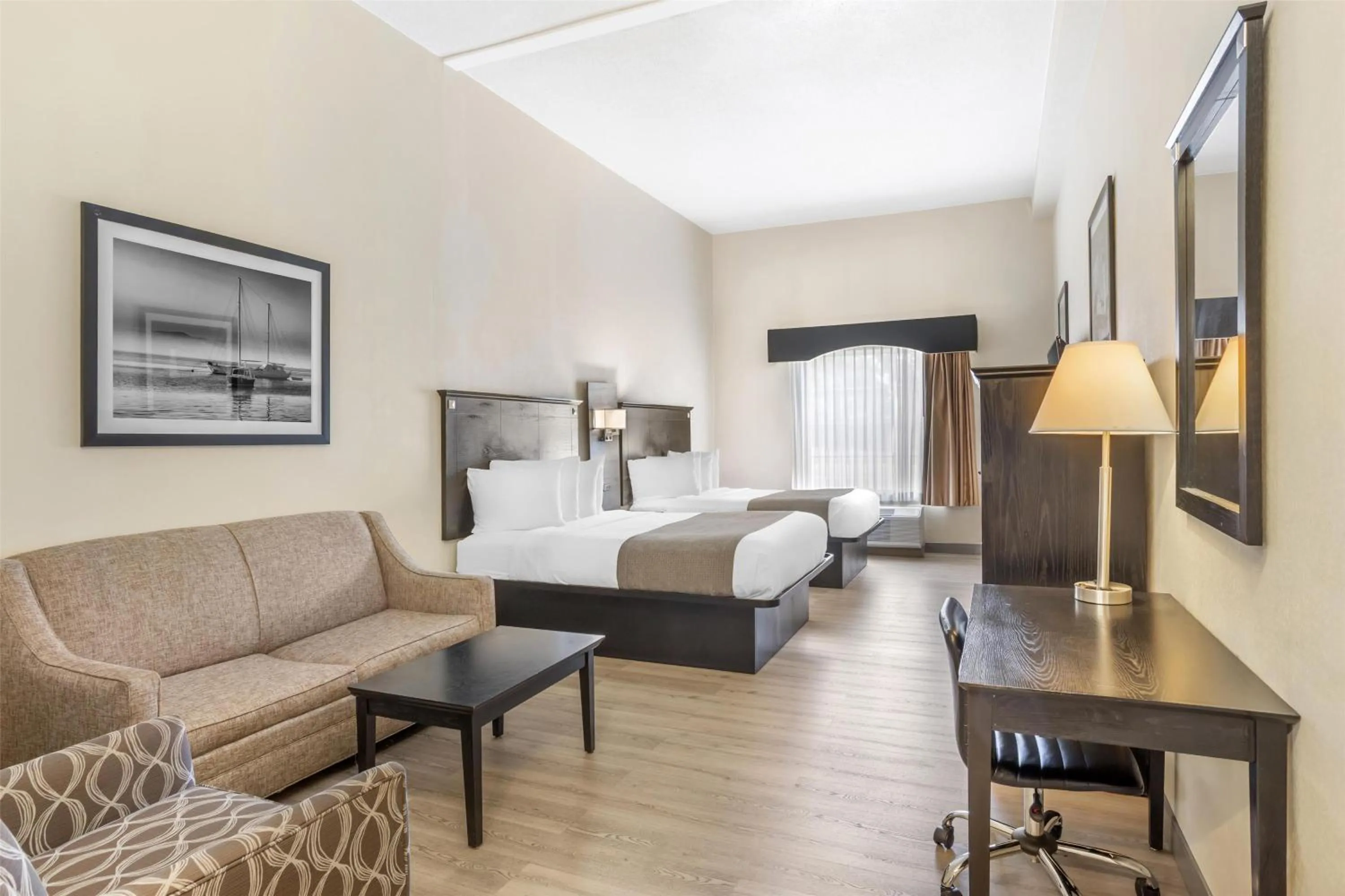 Bedroom, Bed in Best Western Bar Harbour Inn