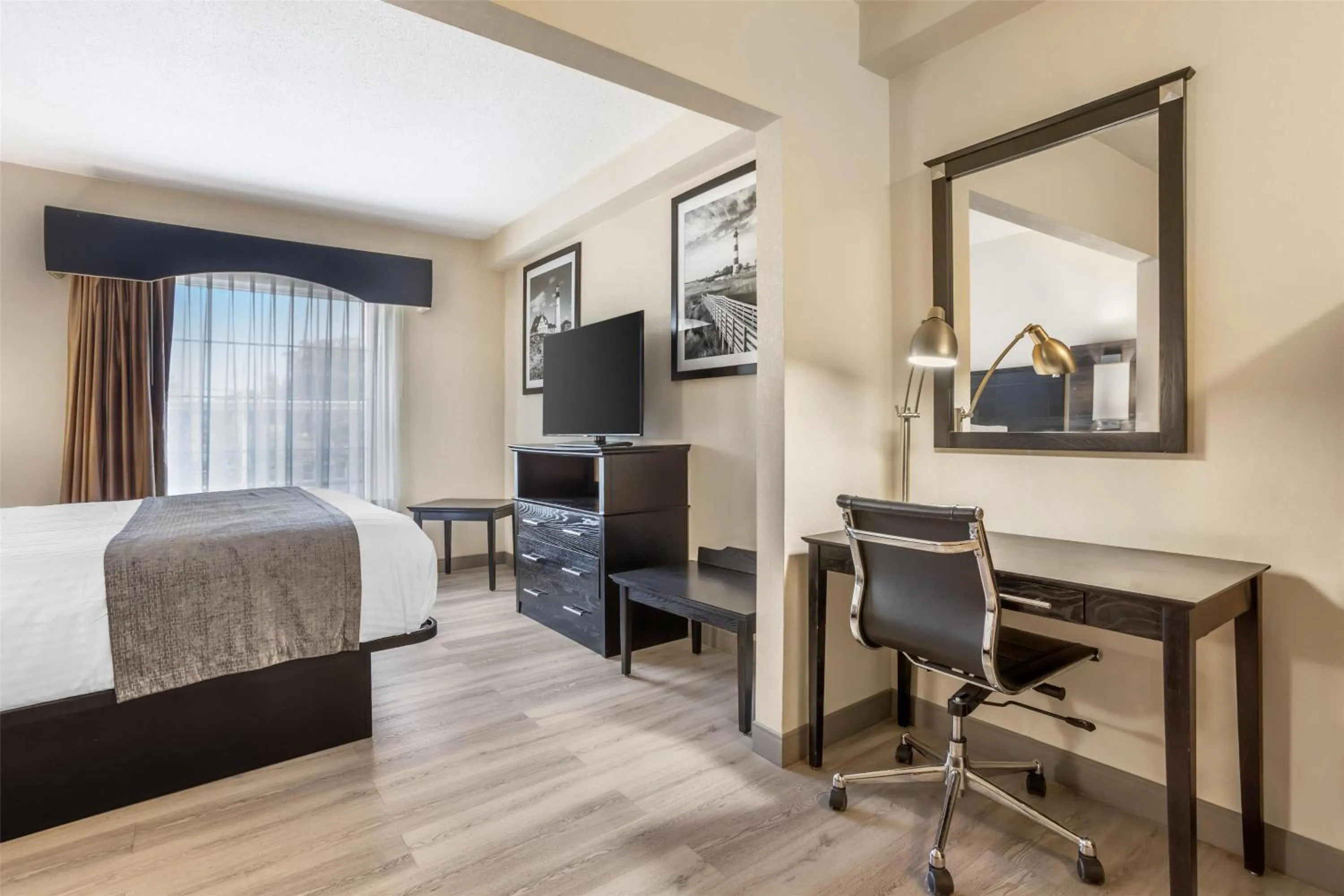 Bedroom, Bed in Best Western Bar Harbour Inn