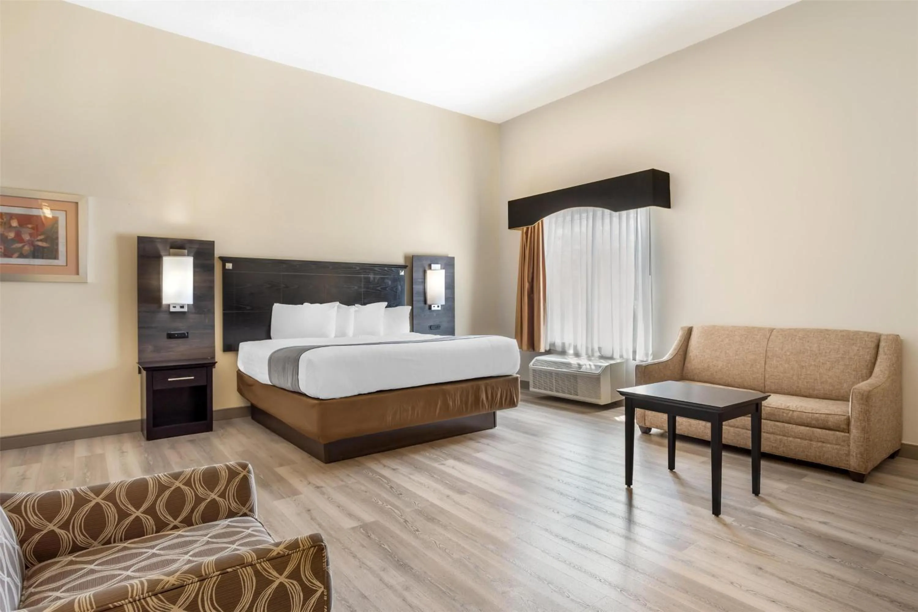 Bed in Best Western Bar Harbour Inn