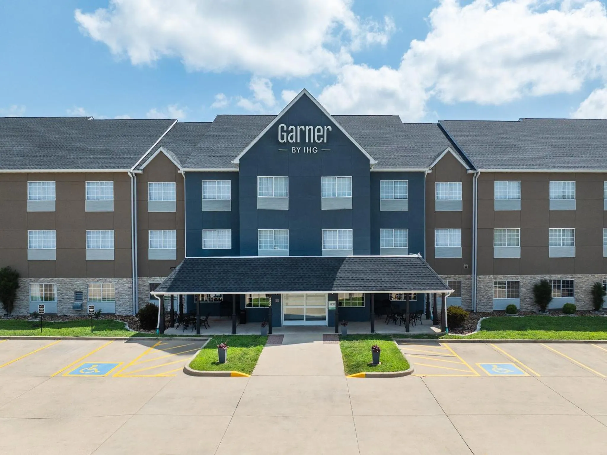 Property building in Garner Hotel Decatur - Forsyth by IHG