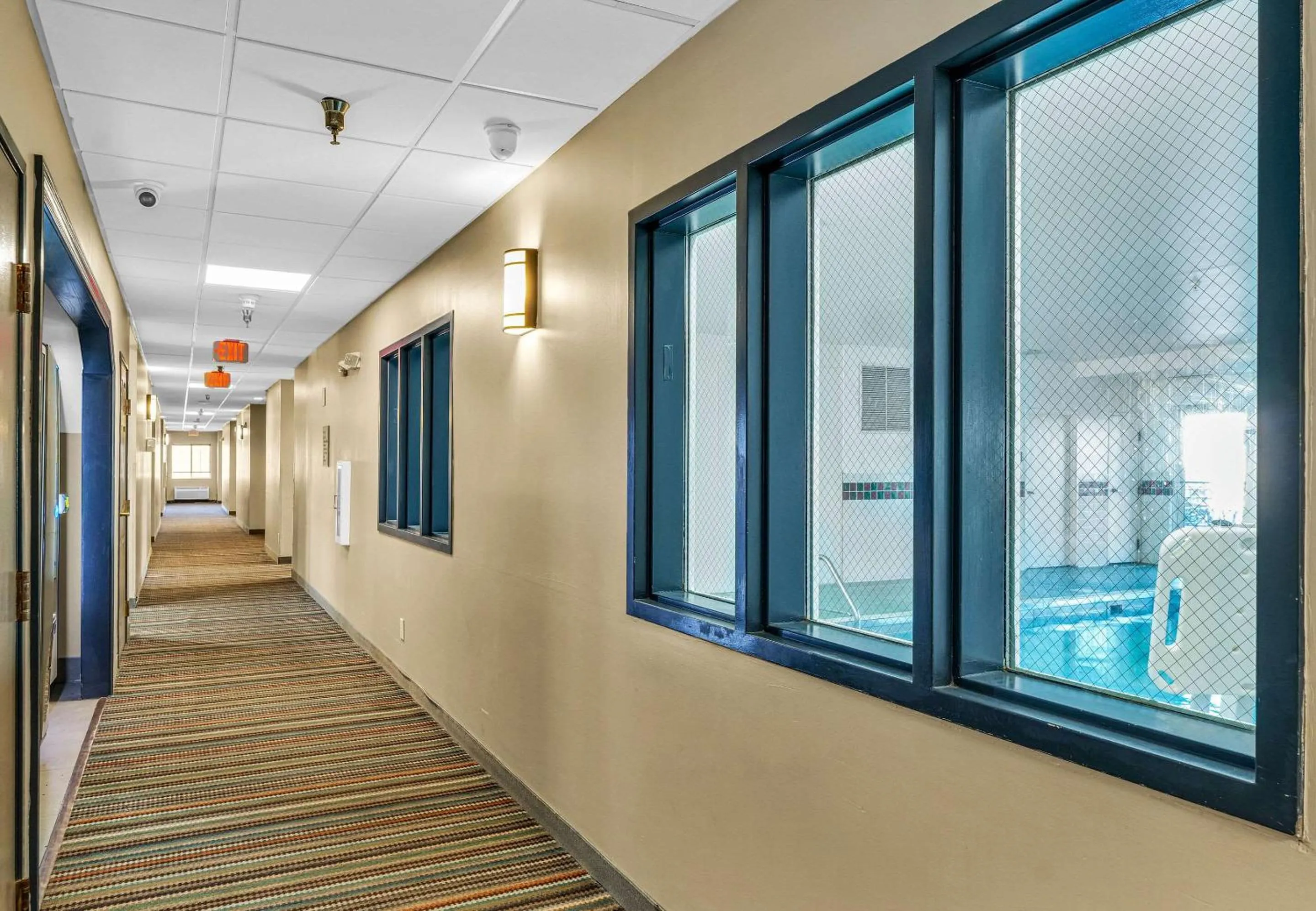 Lobby or reception in Country Inn & Suites by Radisson, Decatur, IL