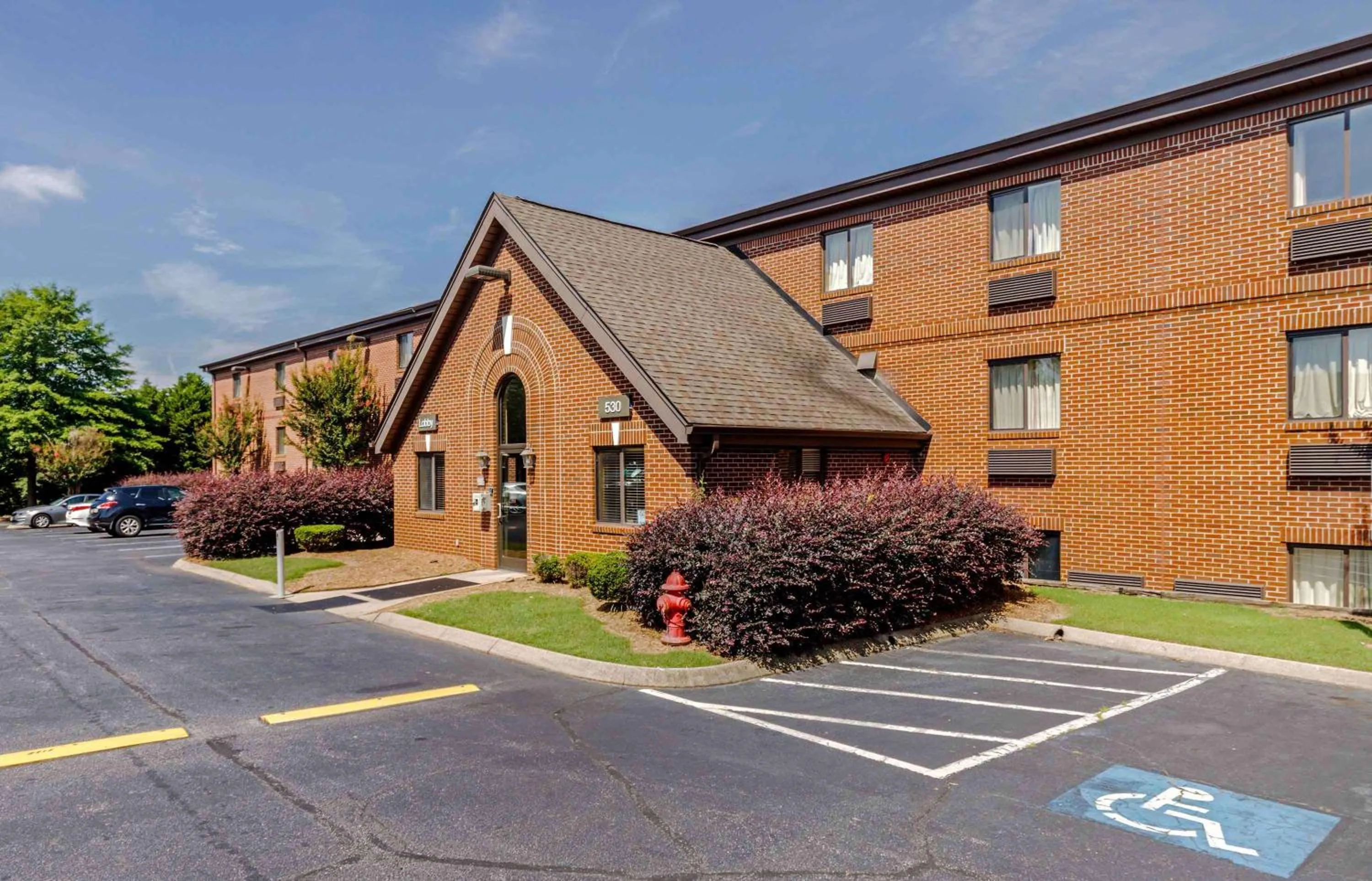 Property building in Extended Stay America Select Suites - Greenville - Haywood Mall