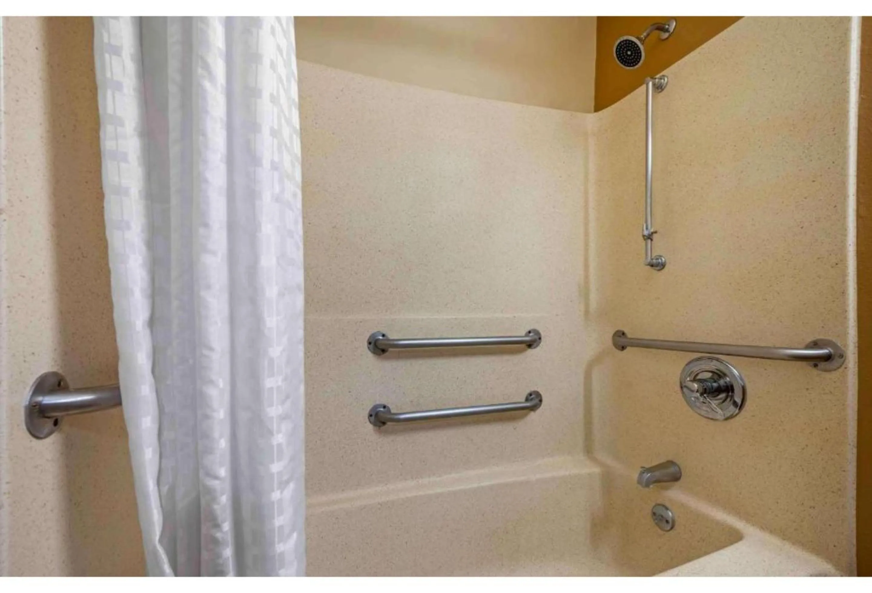 Bathroom in Studio 6 Suites Charlotte, NC - Tyvola Rd-Executive Park