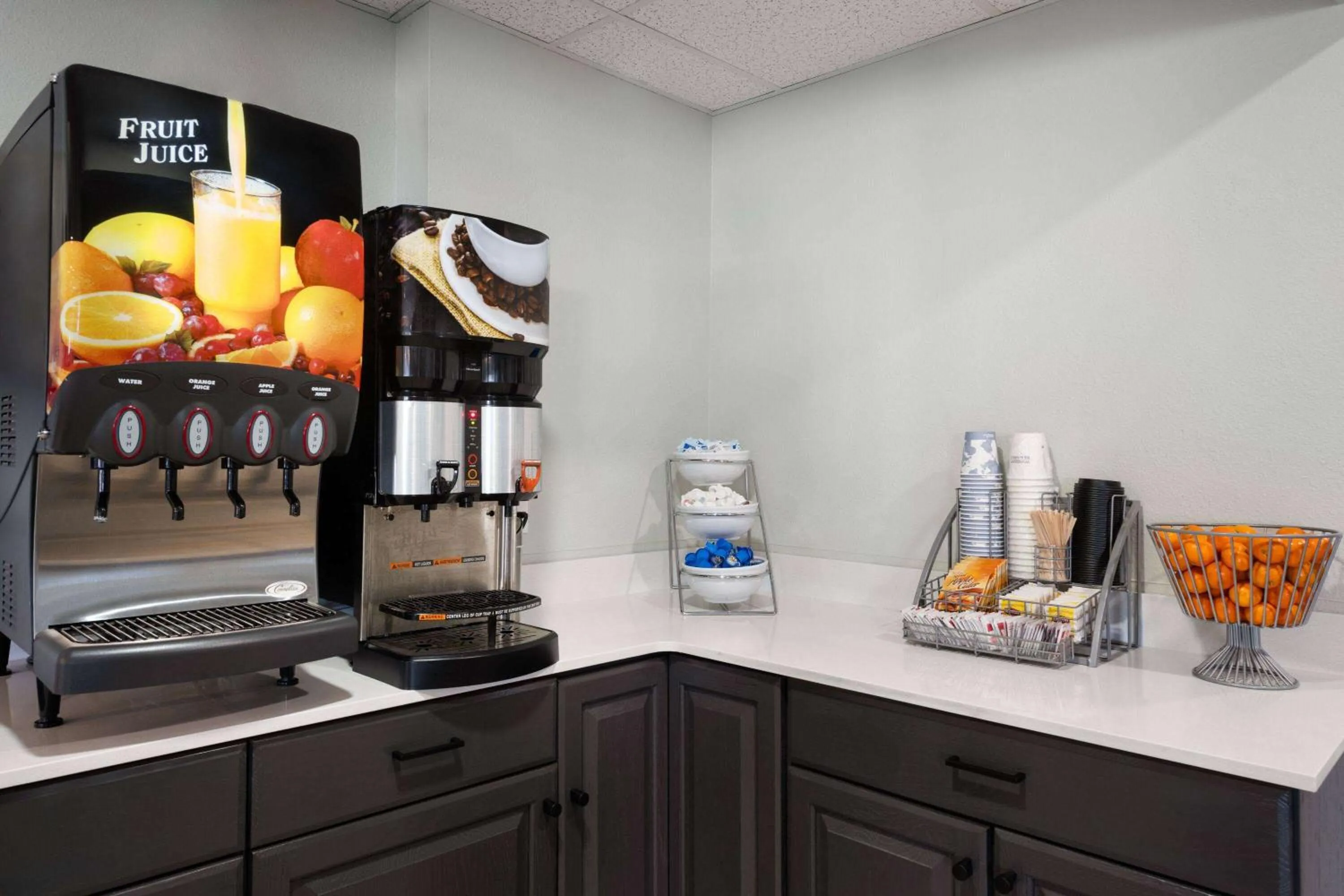 Other in Super 8 by Wyndham Columbus