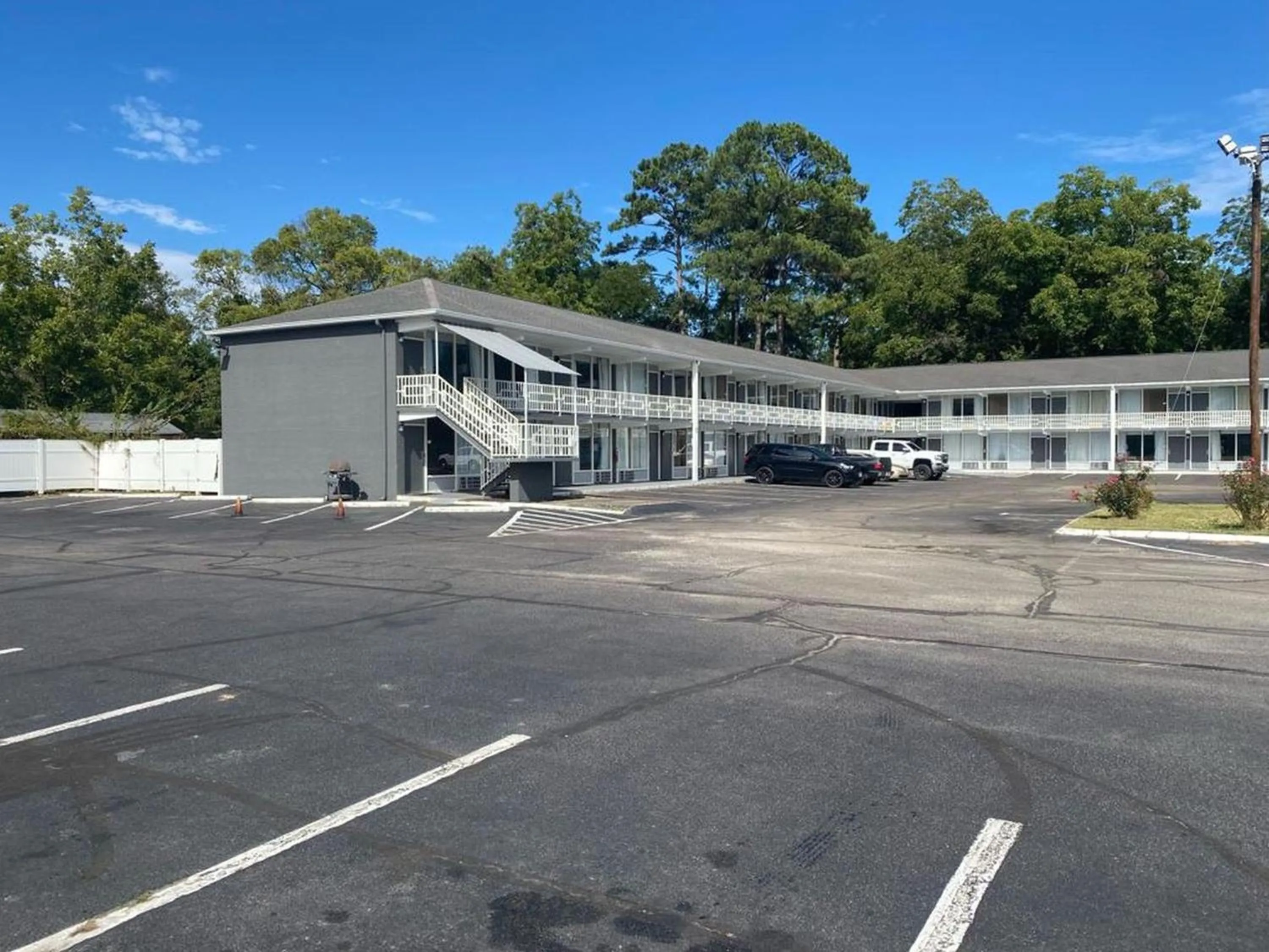 Parking in Baymont by Wyndham Cheraw