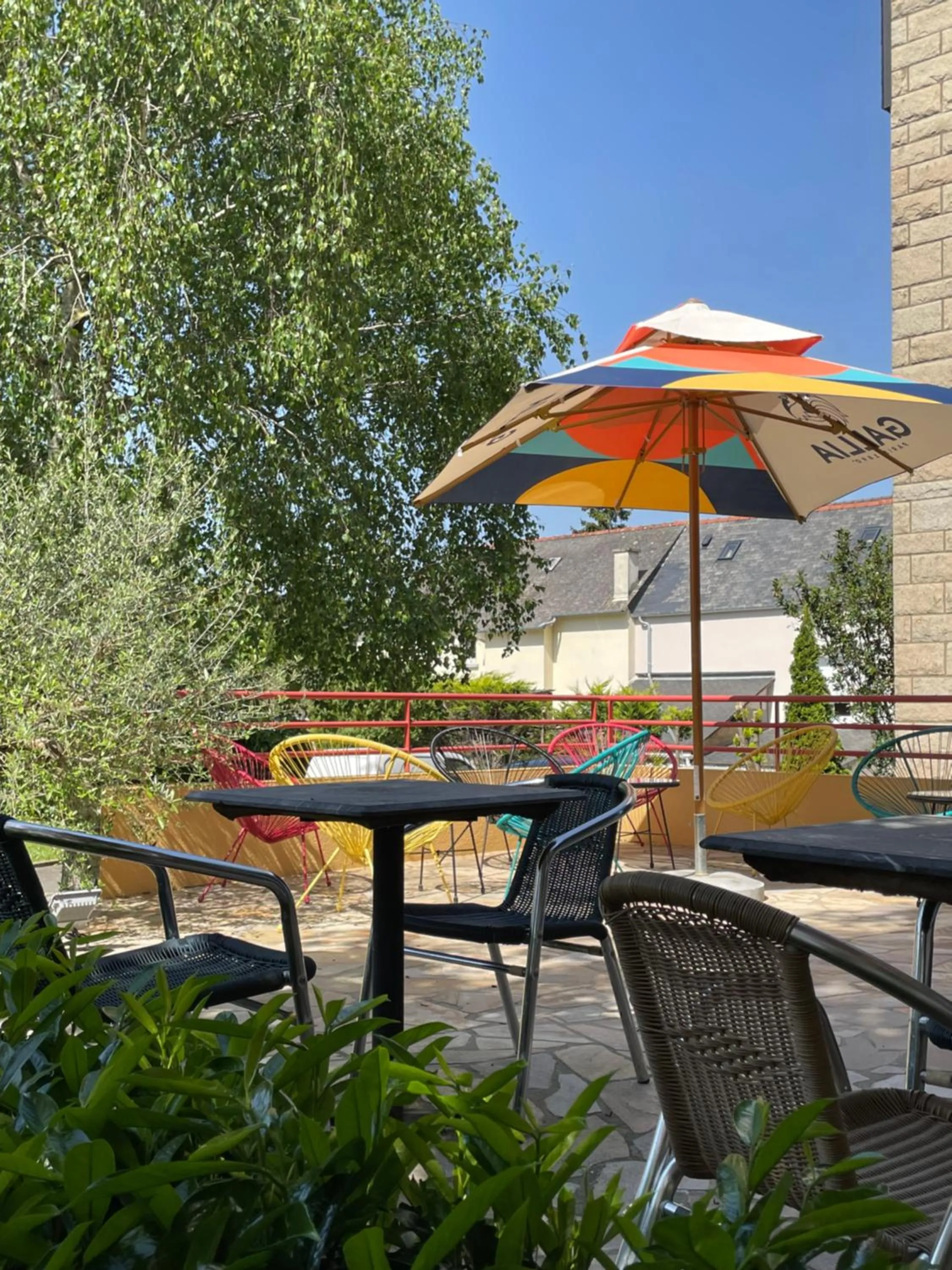 Patio in Hotel Arcantis Le Voltaire