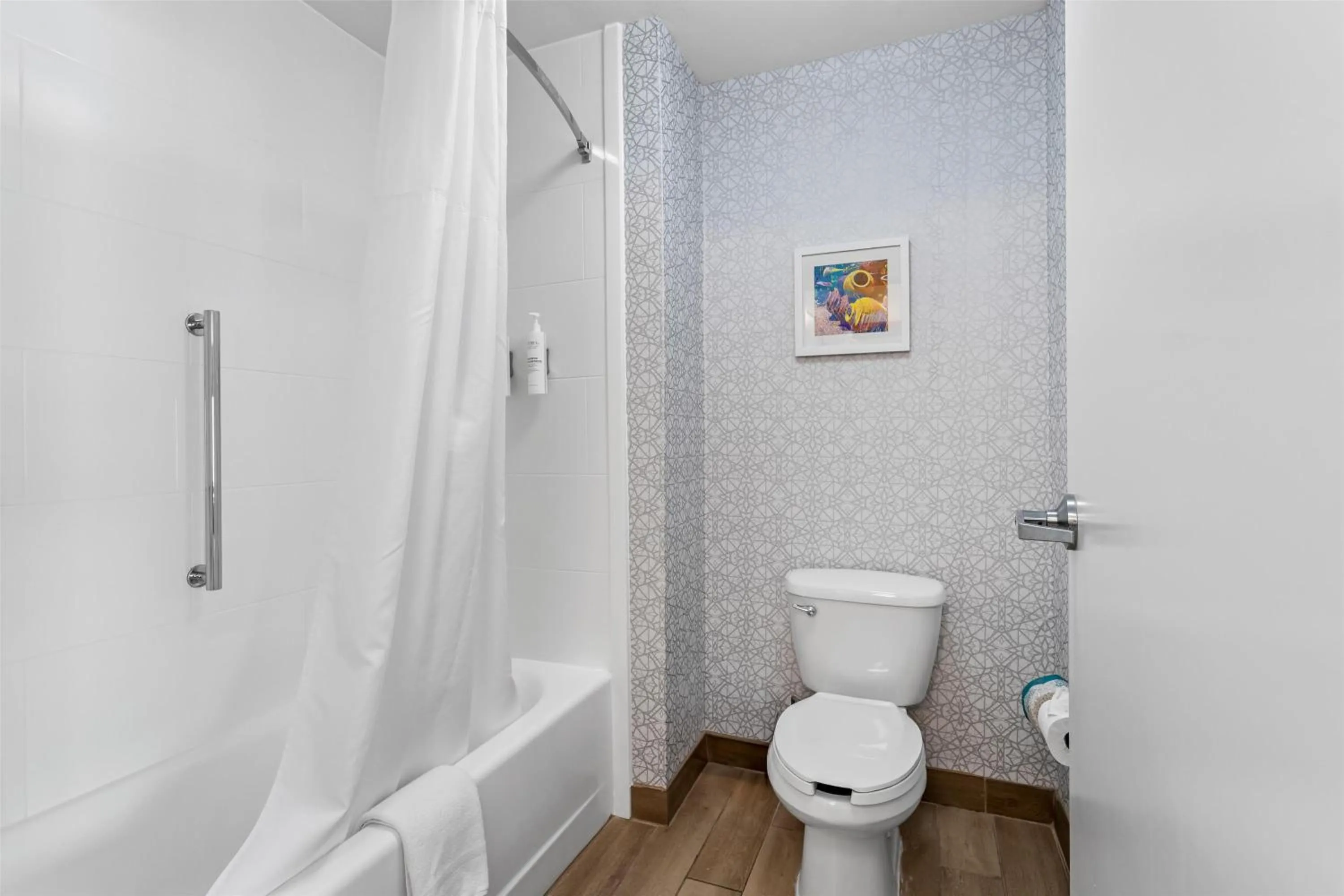 Bathroom in Hampton Inn & Suites Farmington