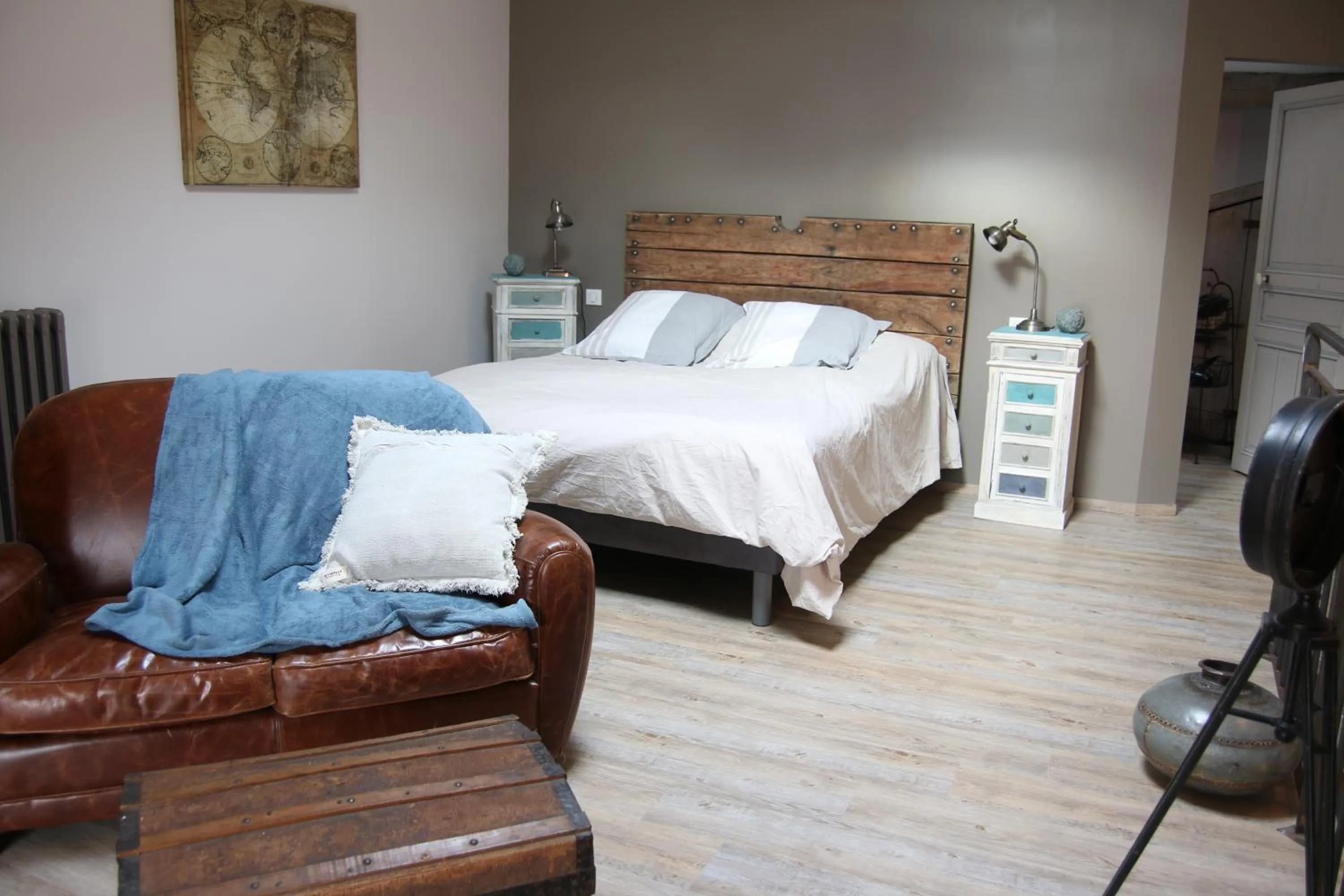 Photo of the whole room, Bed in L'Albane Chambres d'hôtes