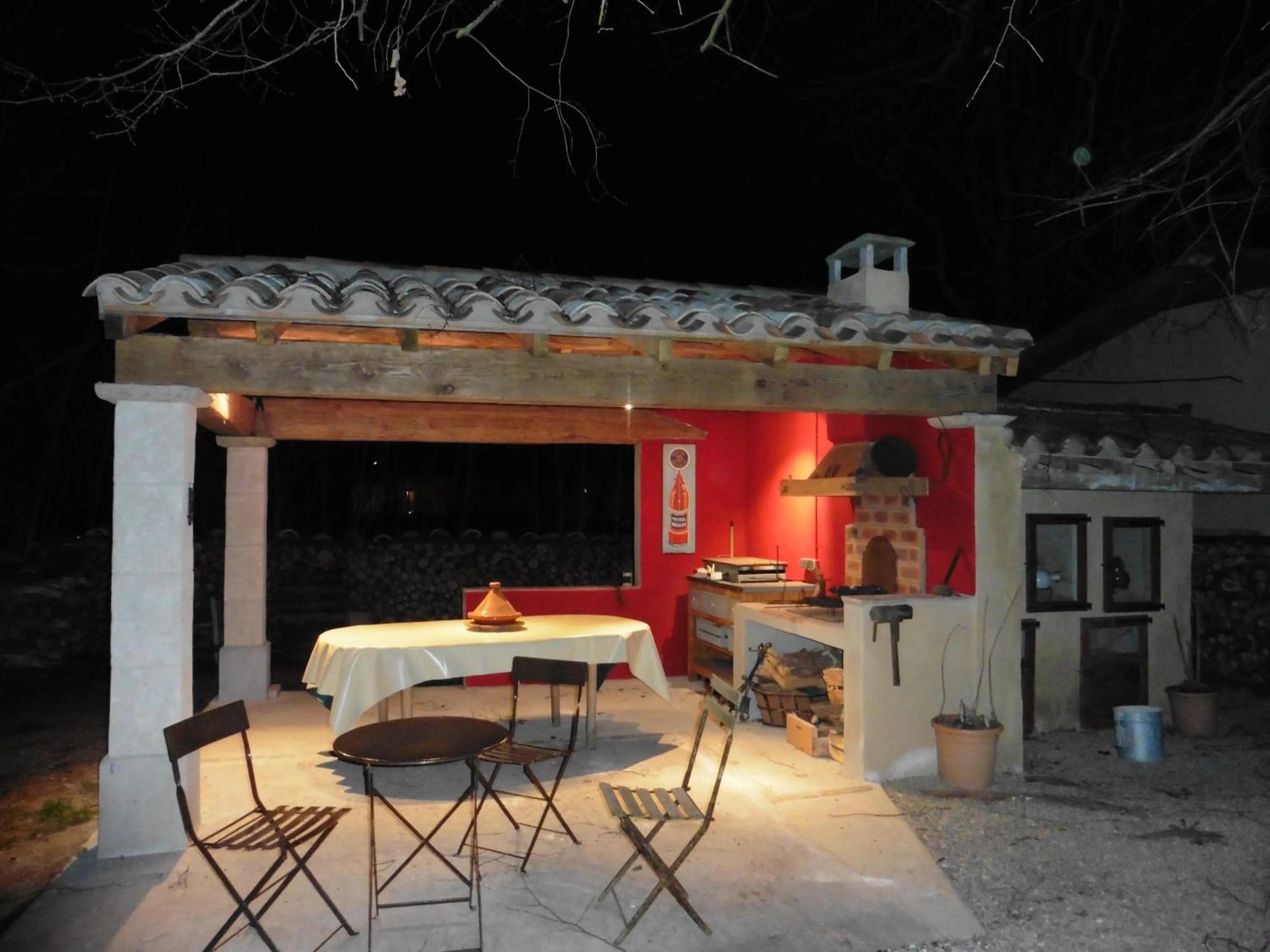 Patio in L'Albane Chambres d'hôtes