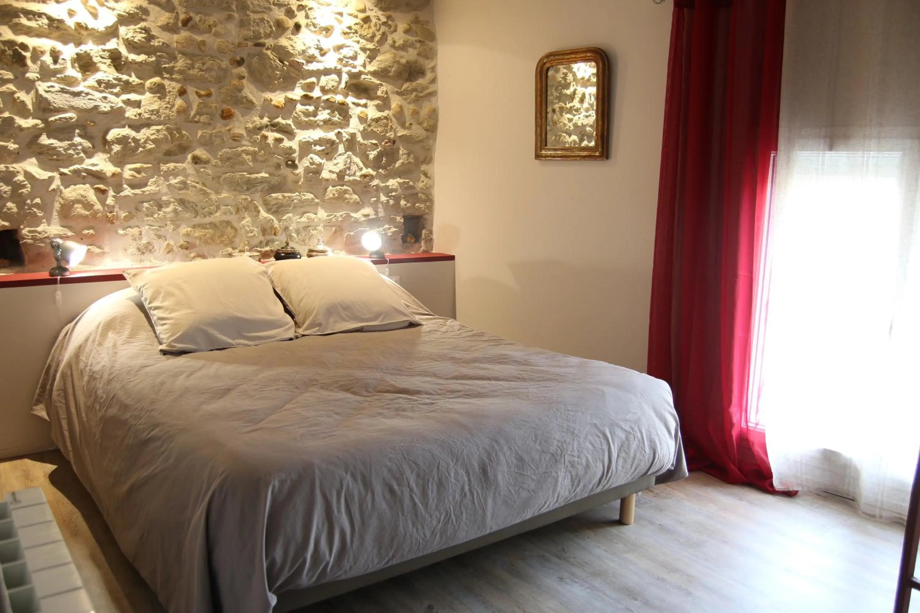 Bedroom, Bed in L'Albane Chambres d'hôtes