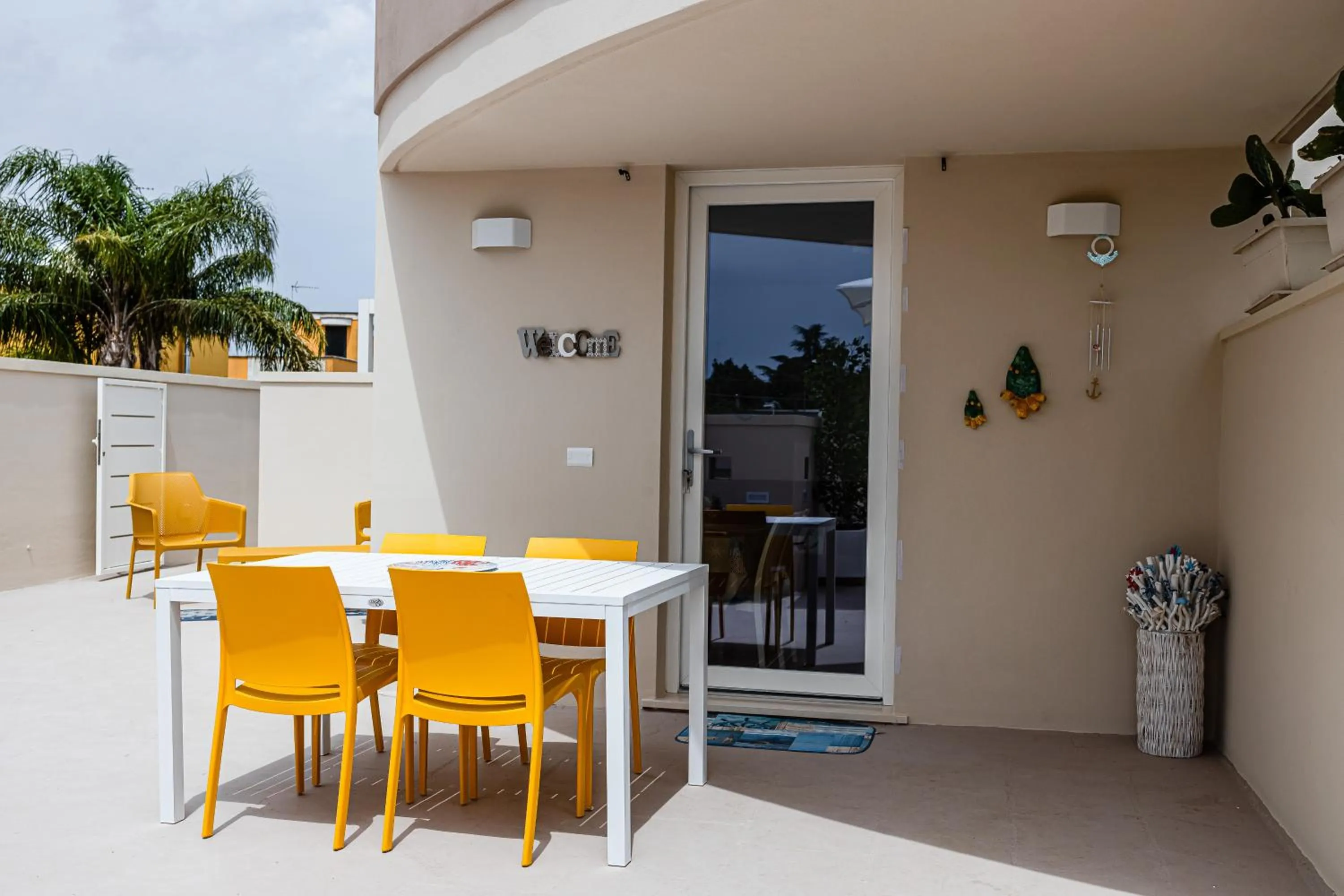 Patio in La Collina di Montegrappa - Suites with Heated Private Pool - Suites with Shared Pool