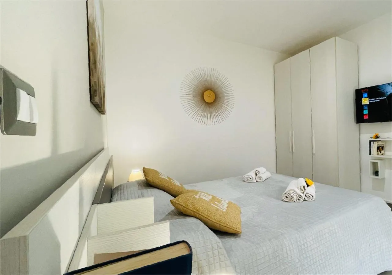 Bed in La Collina di Montegrappa - Suites with Heated Private Pool - Suites with Shared Pool